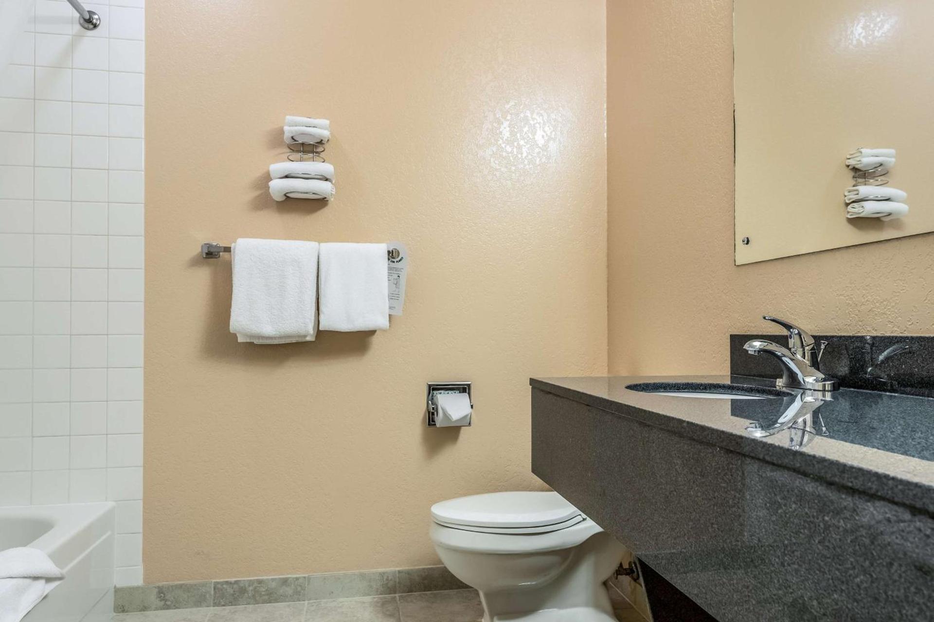 SureStay Hotel by Best Western Wenatchee photo 24