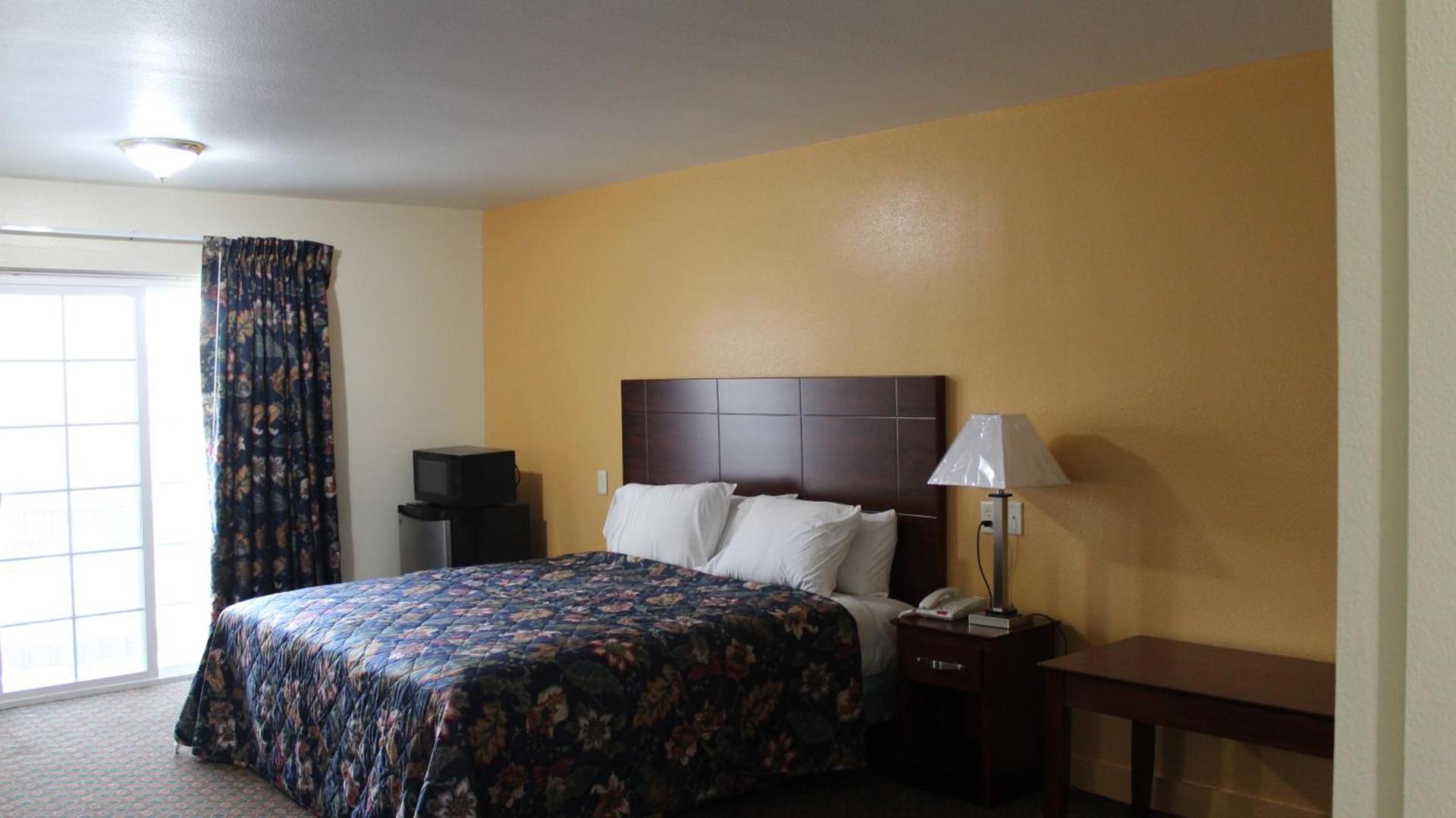 Passport Inn and Suites - Middletown photo 26