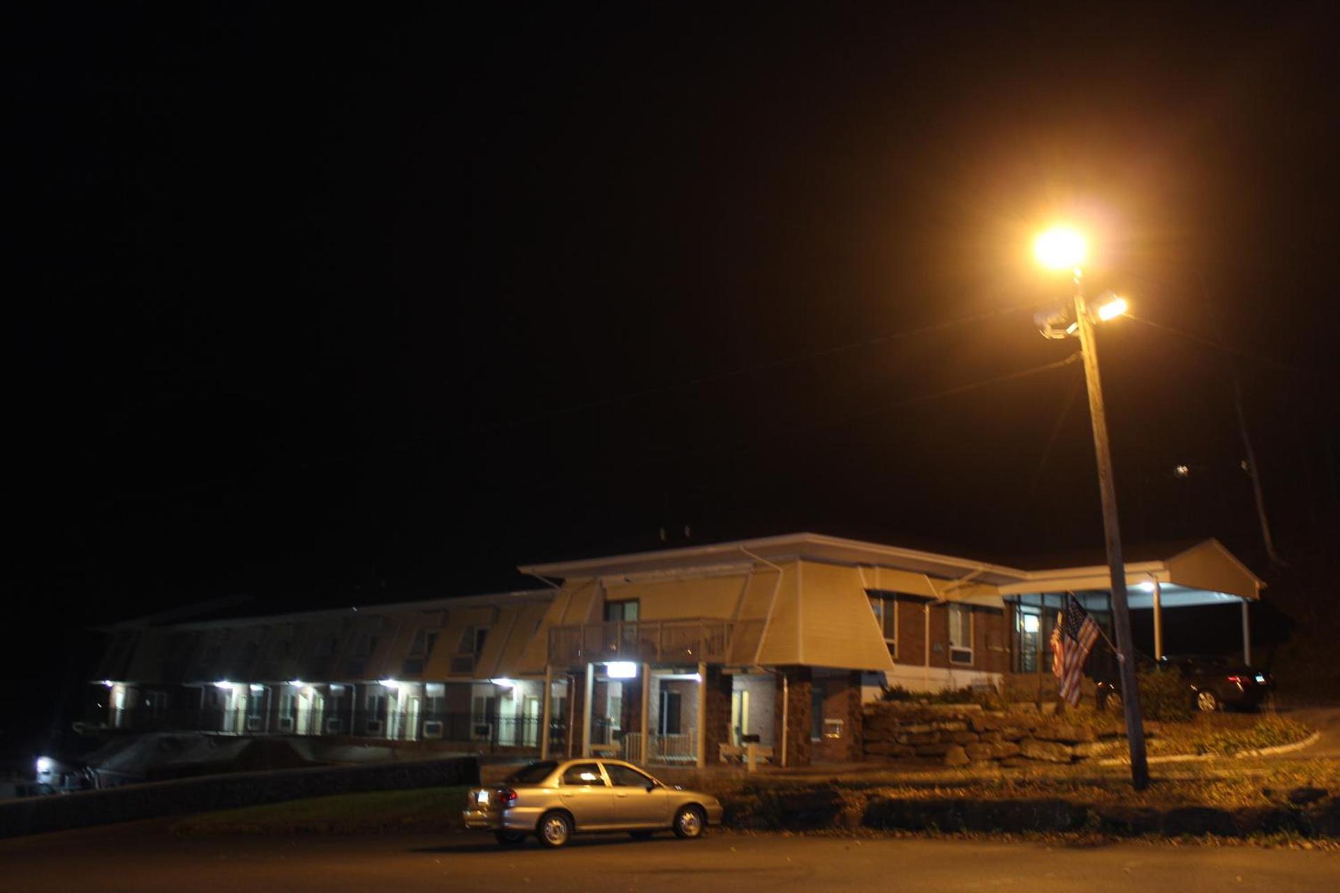 Passport Inn and Suites - Middletown photo 13