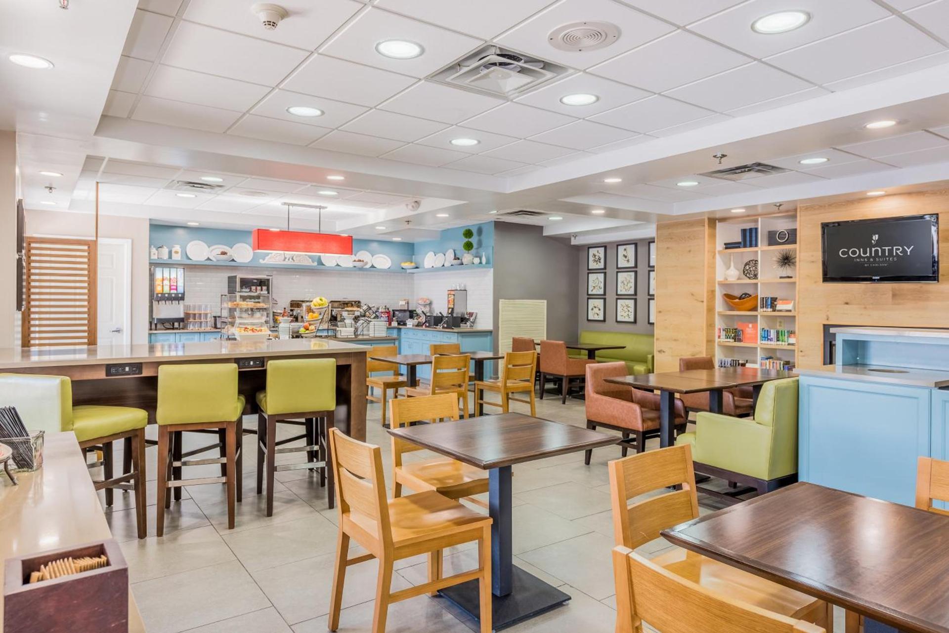 Country Inn & Suites by Radisson, Cookeville, TN photo 61