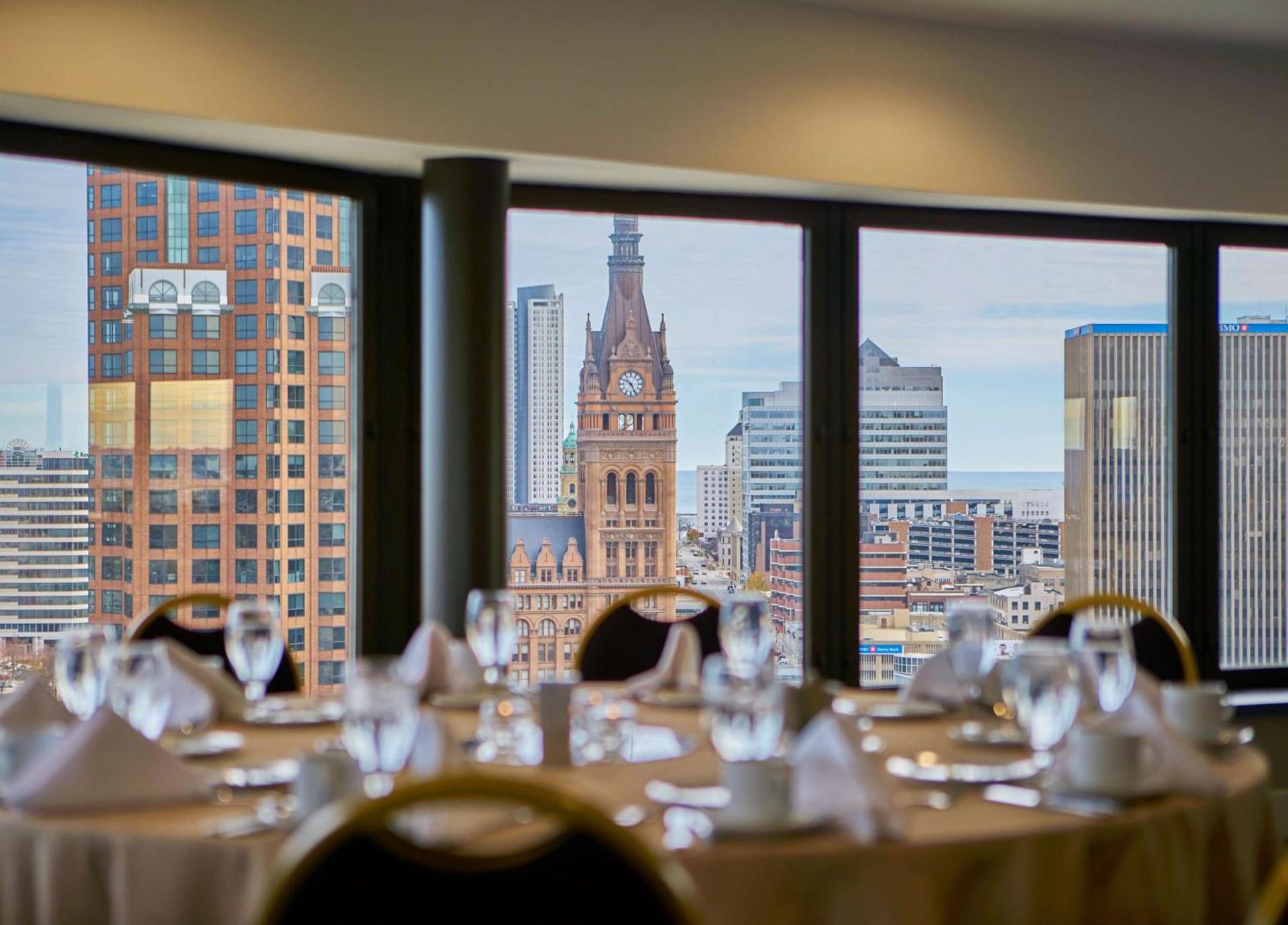 Hyatt Regency Milwaukee photo 35