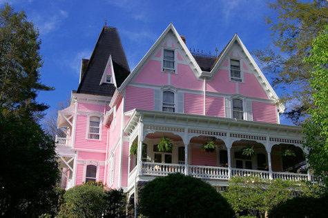 Cedar Crest Inn photo 4