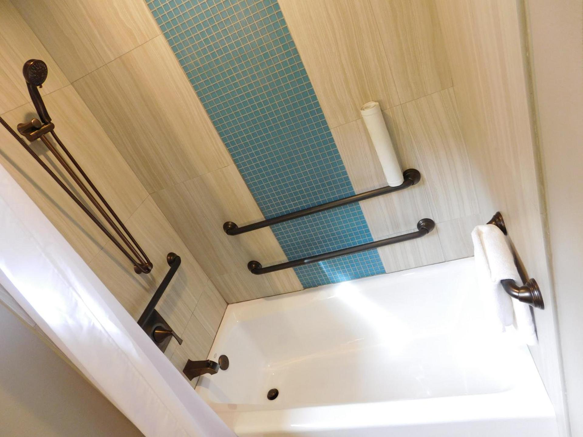 Wave Street Inn photo 14