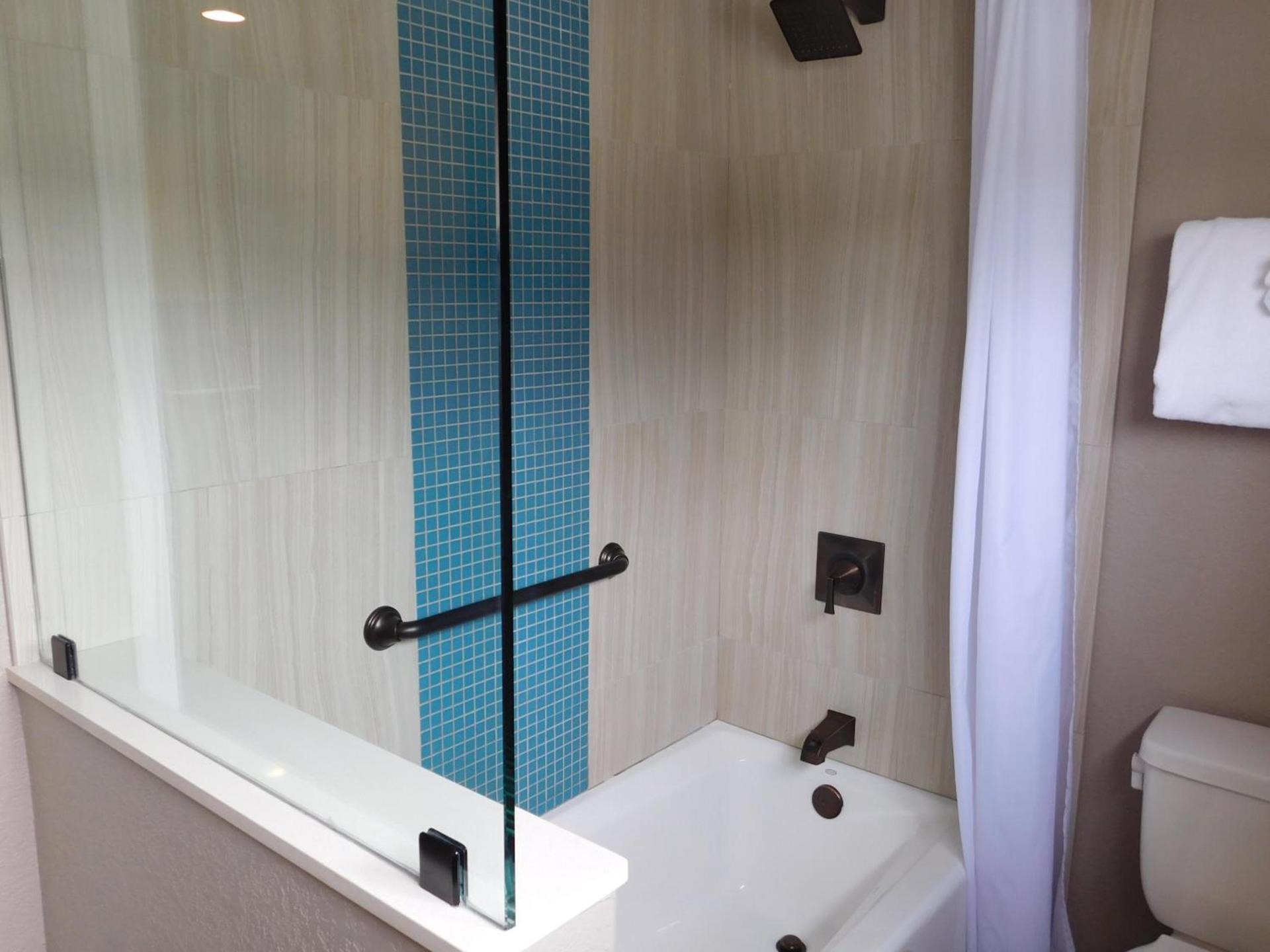 Wave Street Inn photo 21