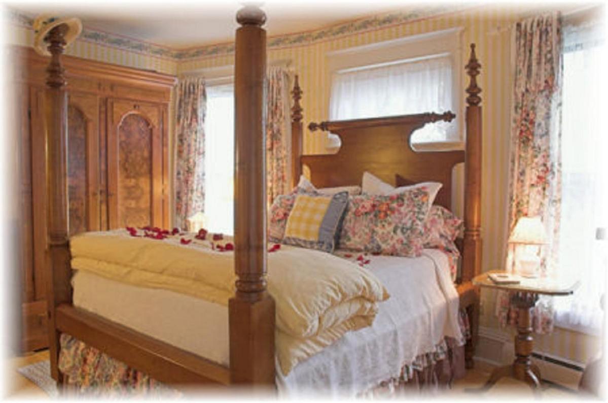 White Lace Inn photo 60