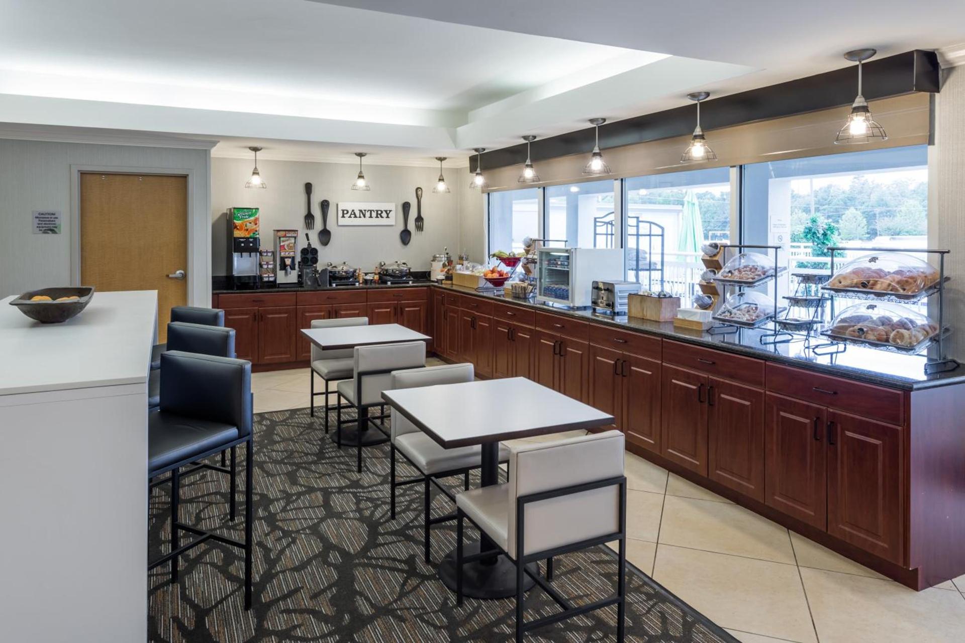 Wingate by Wyndham Shreveport Airport photo 15