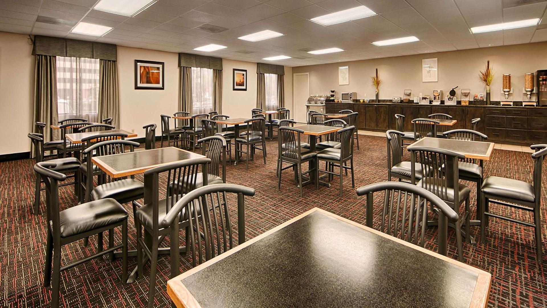 SureStay Plus Hotel by Best Western Houston Medical Center photo 6