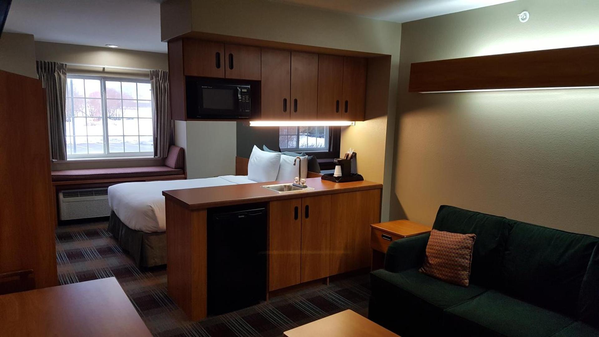 Microtel Inn & Suites by Wyndham Bozeman photo 33