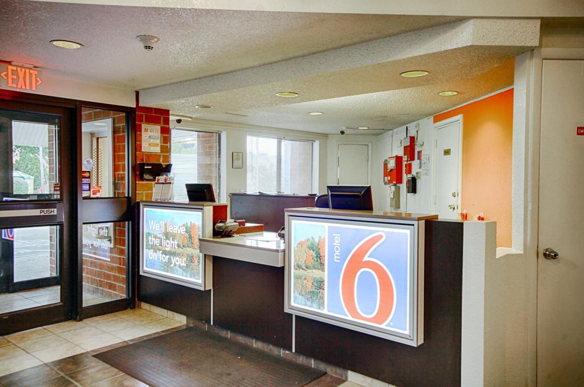 Motel 6-Albany, NY photo 5