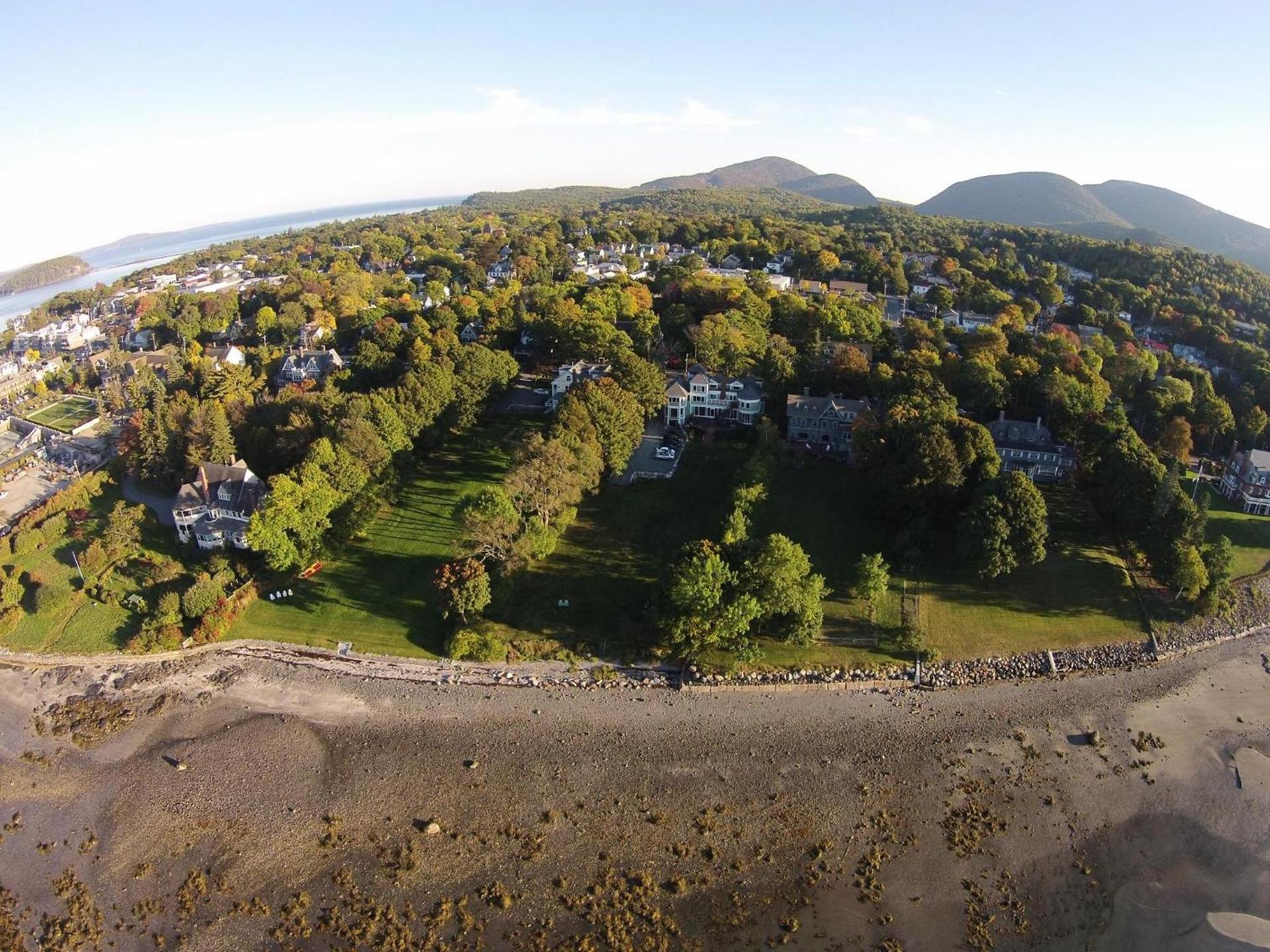 Saltair Inn Waterfront B&B photo 49
