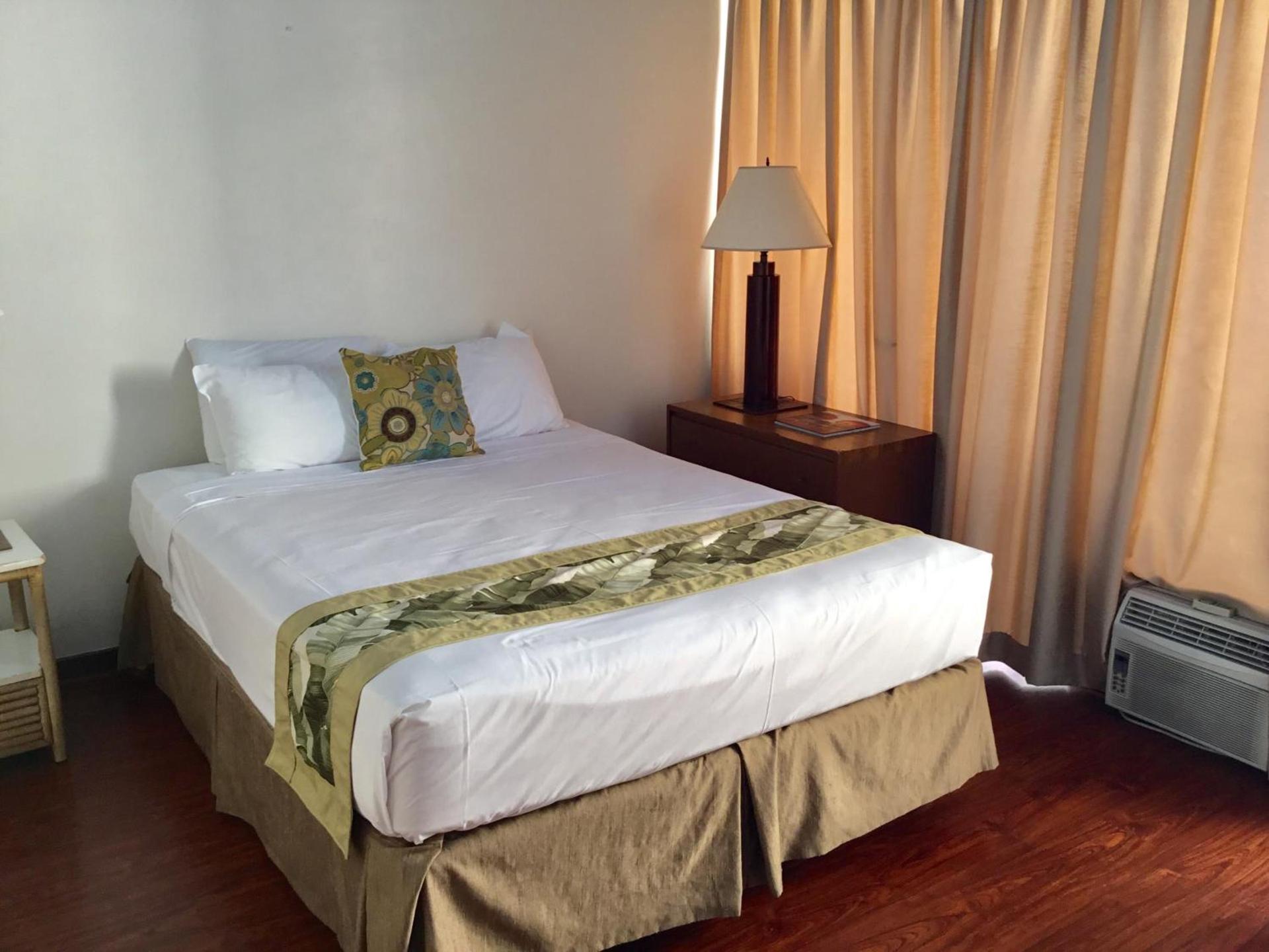 Holiday Surf Hotel (with full kitchen) photo 83