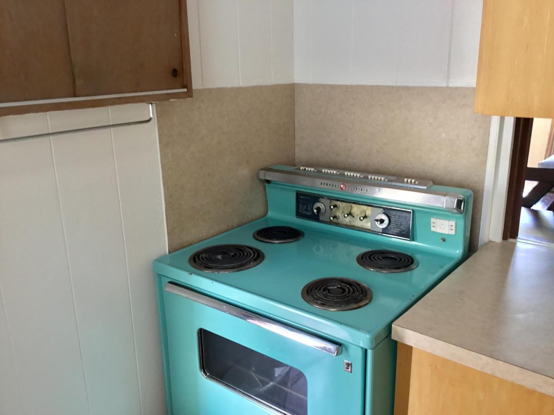 Holiday Surf Hotel (with full kitchen) photo 86
