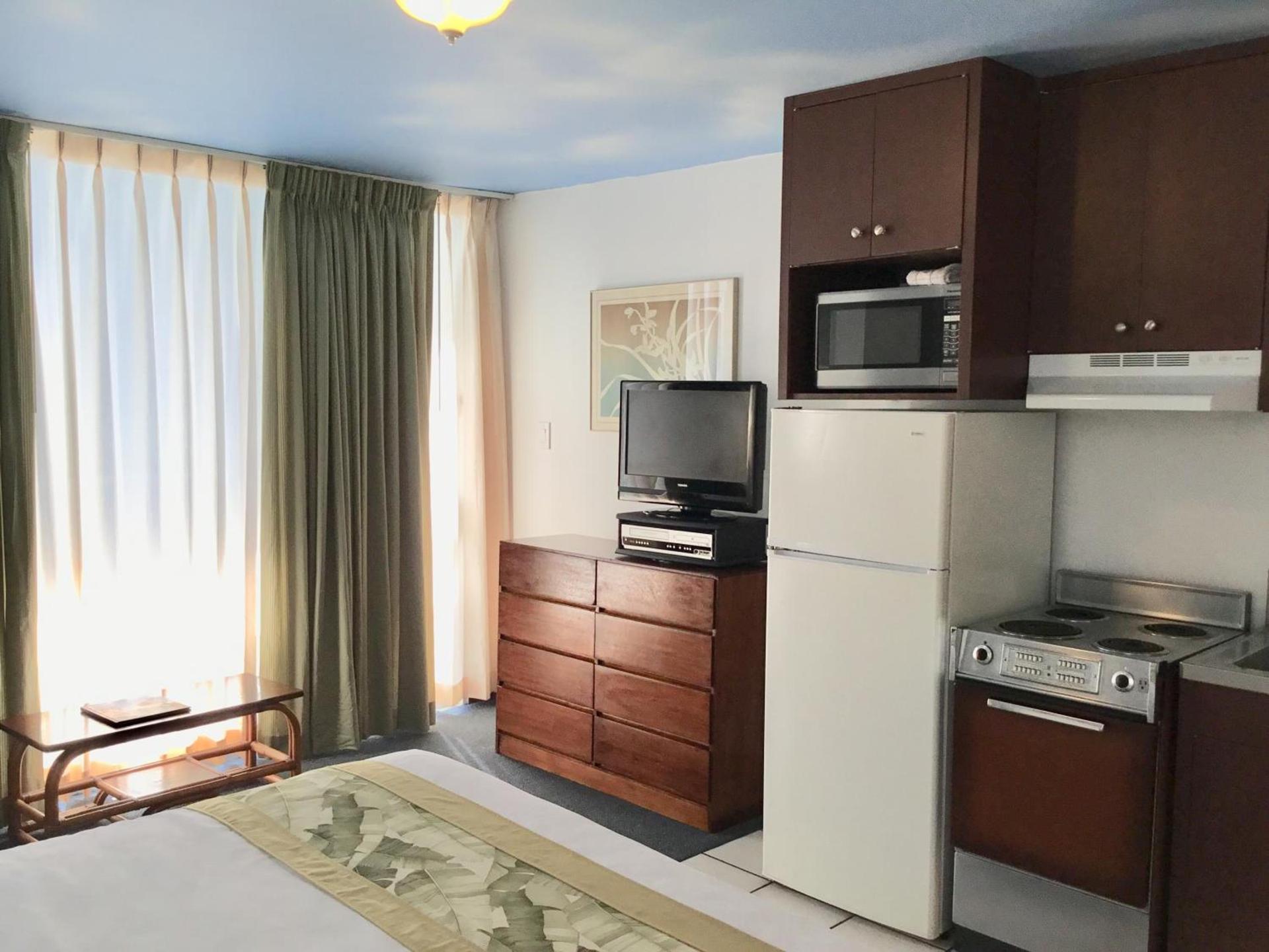 Holiday Surf Hotel (with full kitchen) photo 22