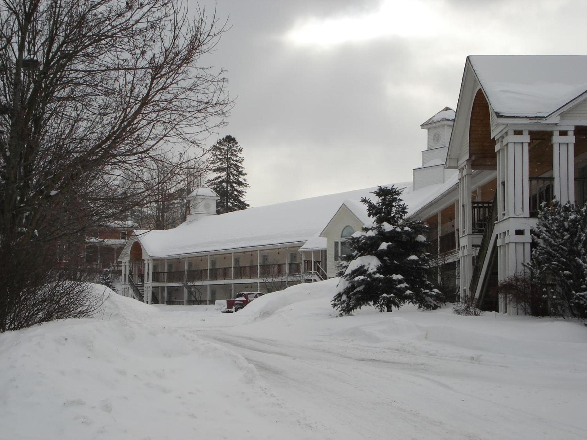 Fairbanks Inn photo 1