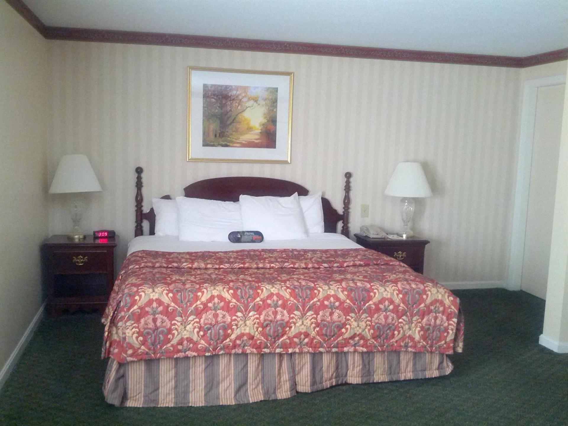 Fairbanks Inn photo 5