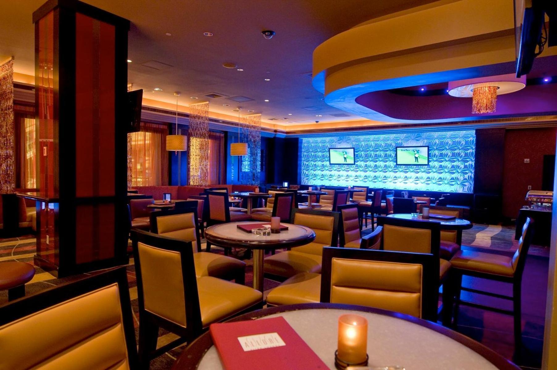 Bally's Shreveport Casino & Hotel photo 8