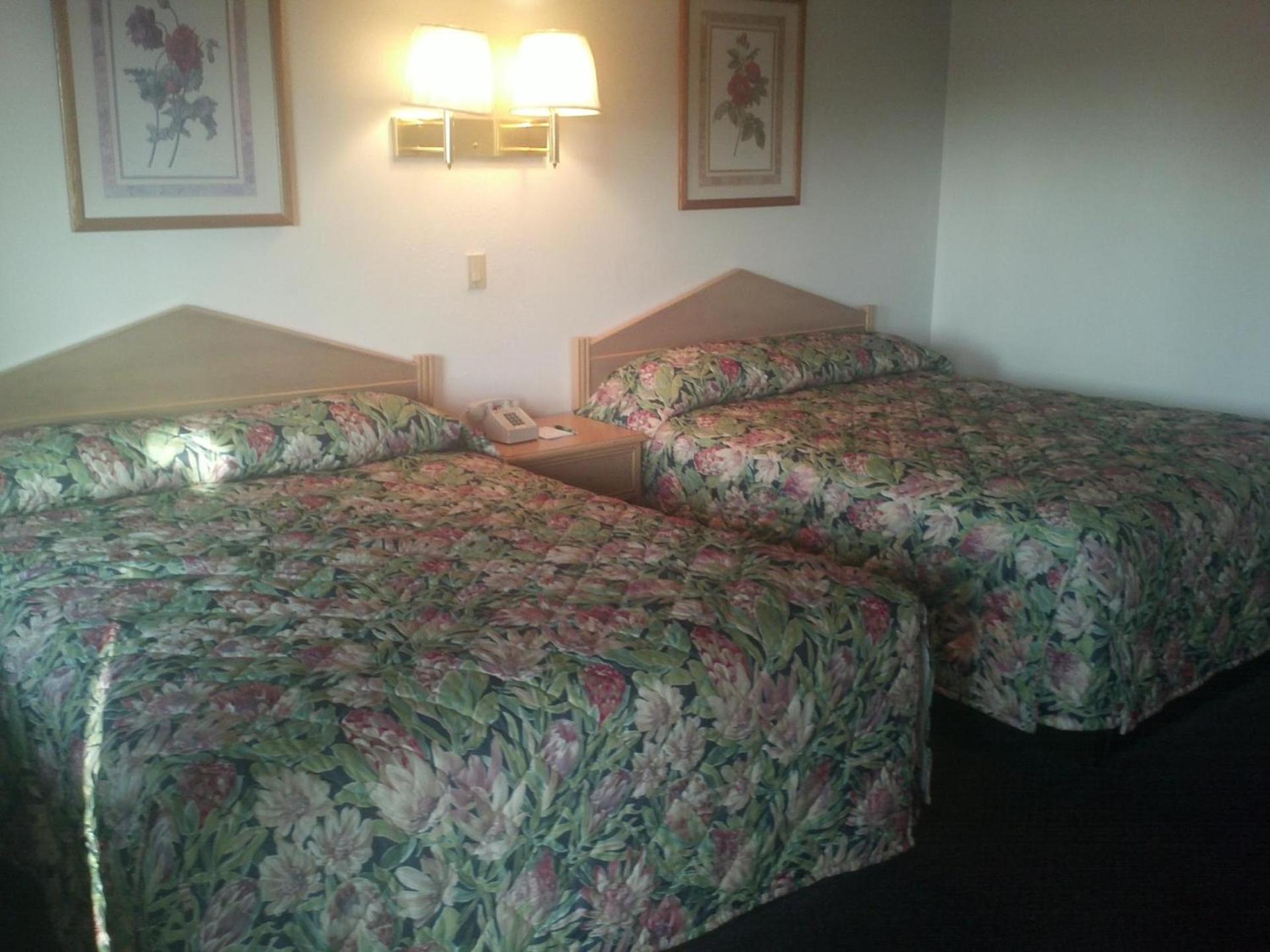 Sunrise Inn photo 6