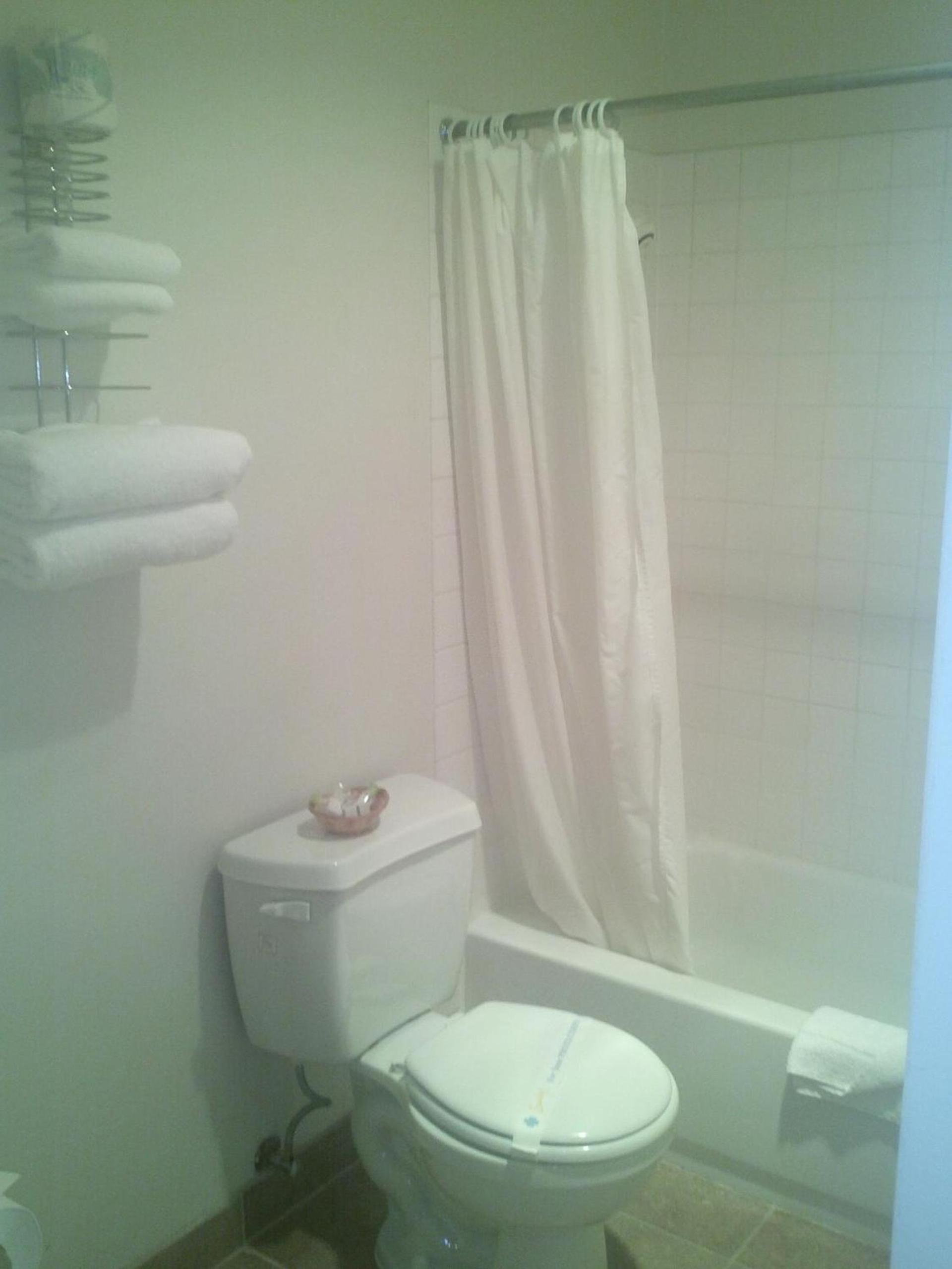 Sunrise Inn photo 15