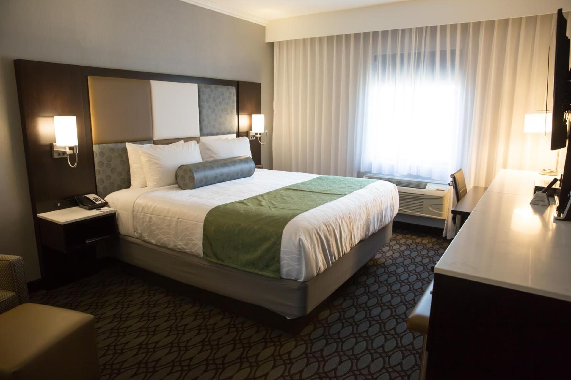 Best Western Premier NYC Gateway Hotel photo 23