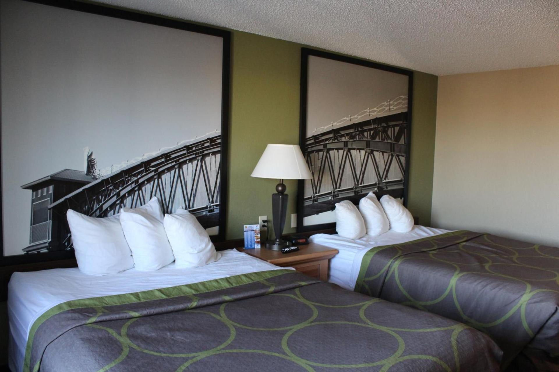 Super 8 by Wyndham Kearney photo 29