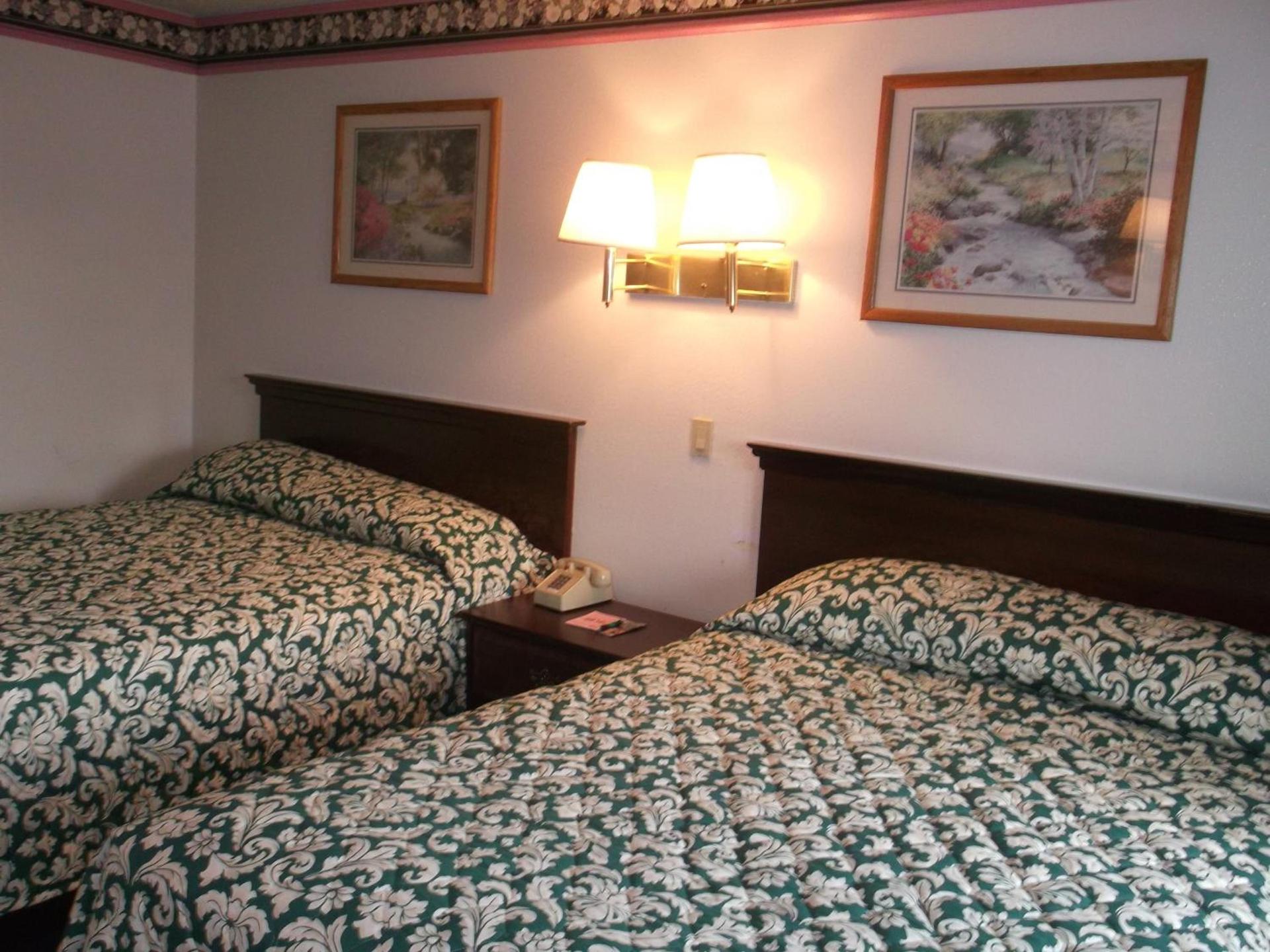 Sunrise Inn photo 12
