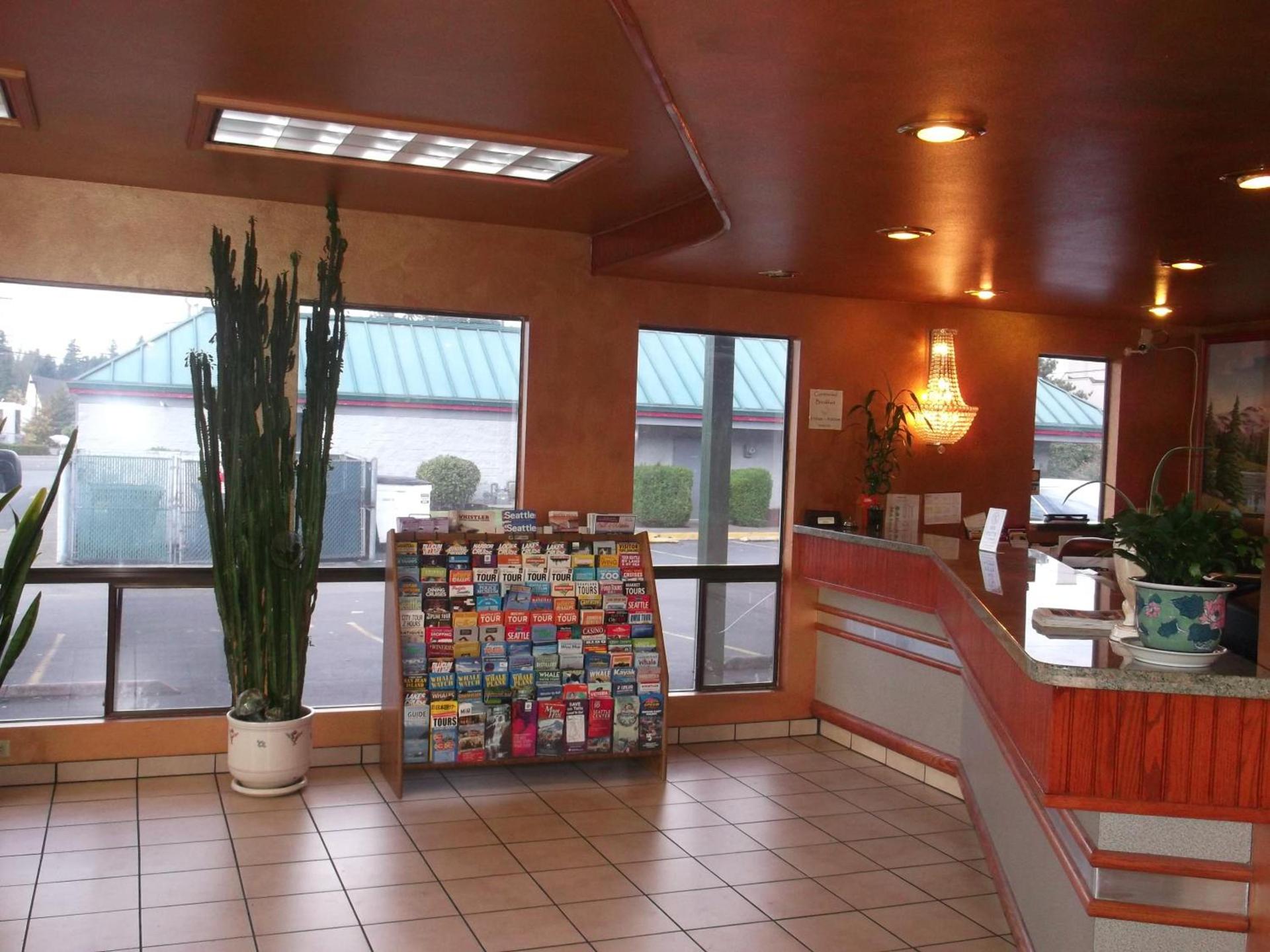 Sunrise Inn photo 2