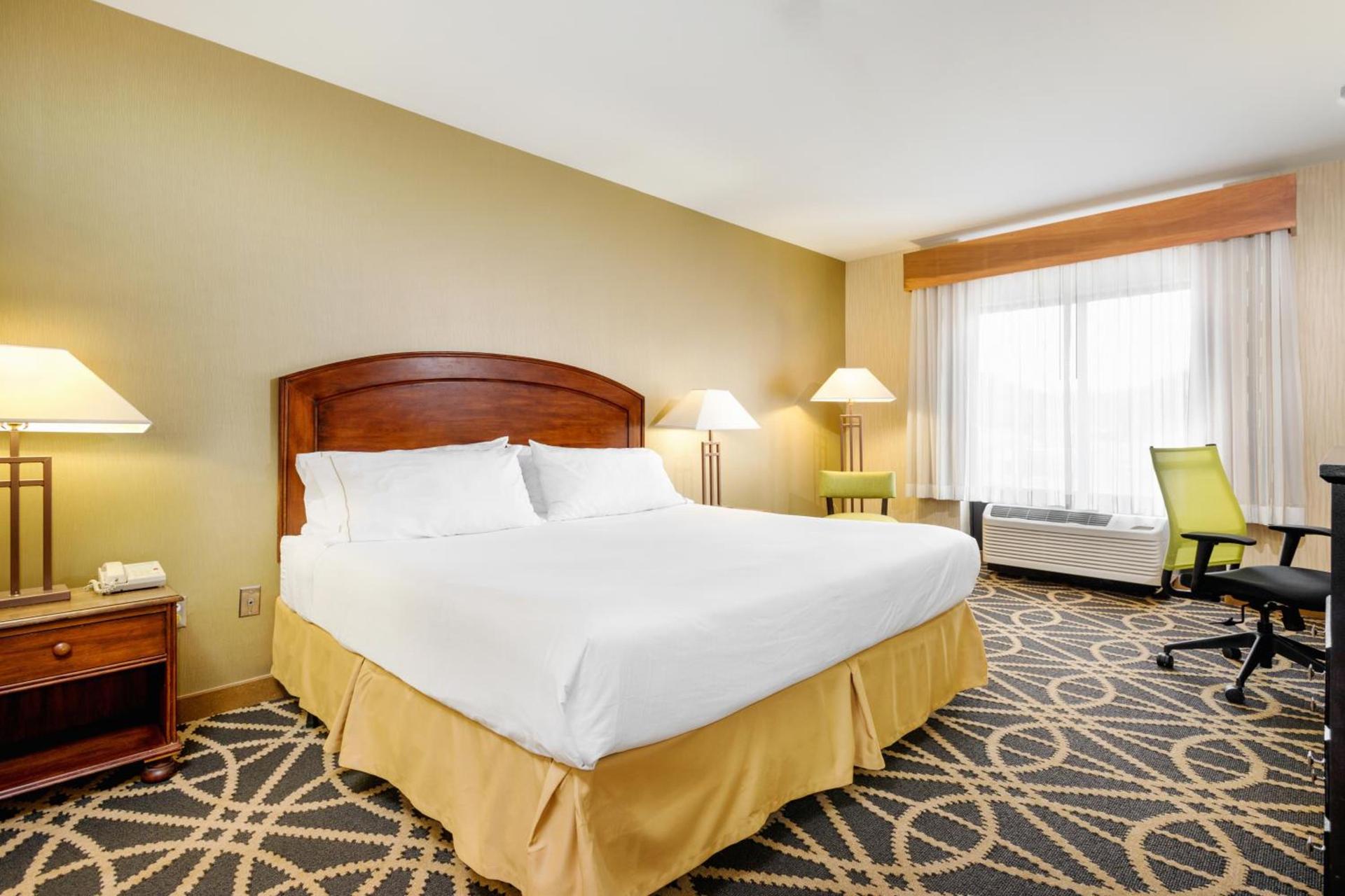 Holiday Inn Express Boone by IHG photo 2