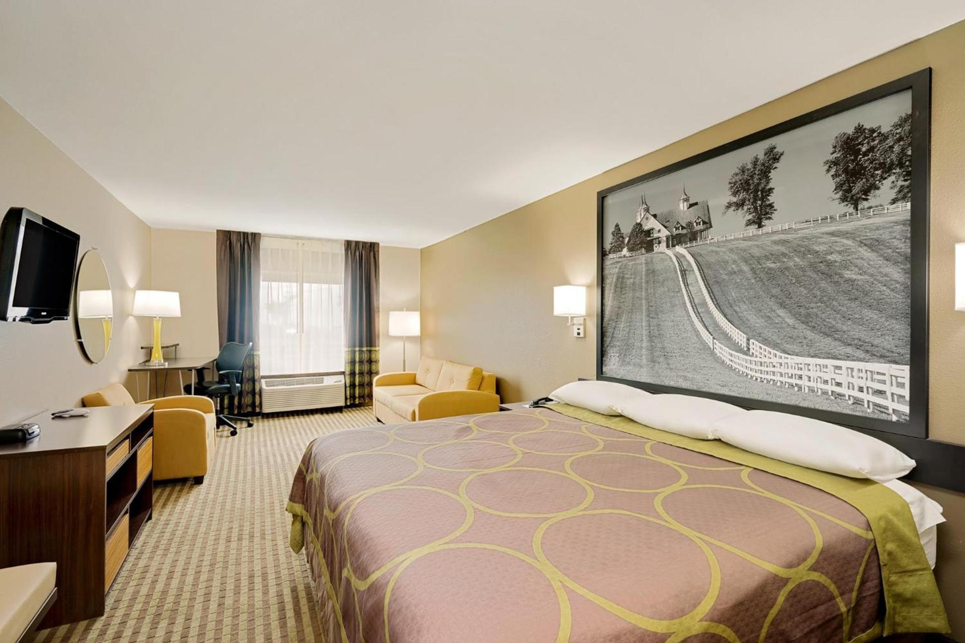 Super 8 by Wyndham Lexington Hamburg Area photo 31