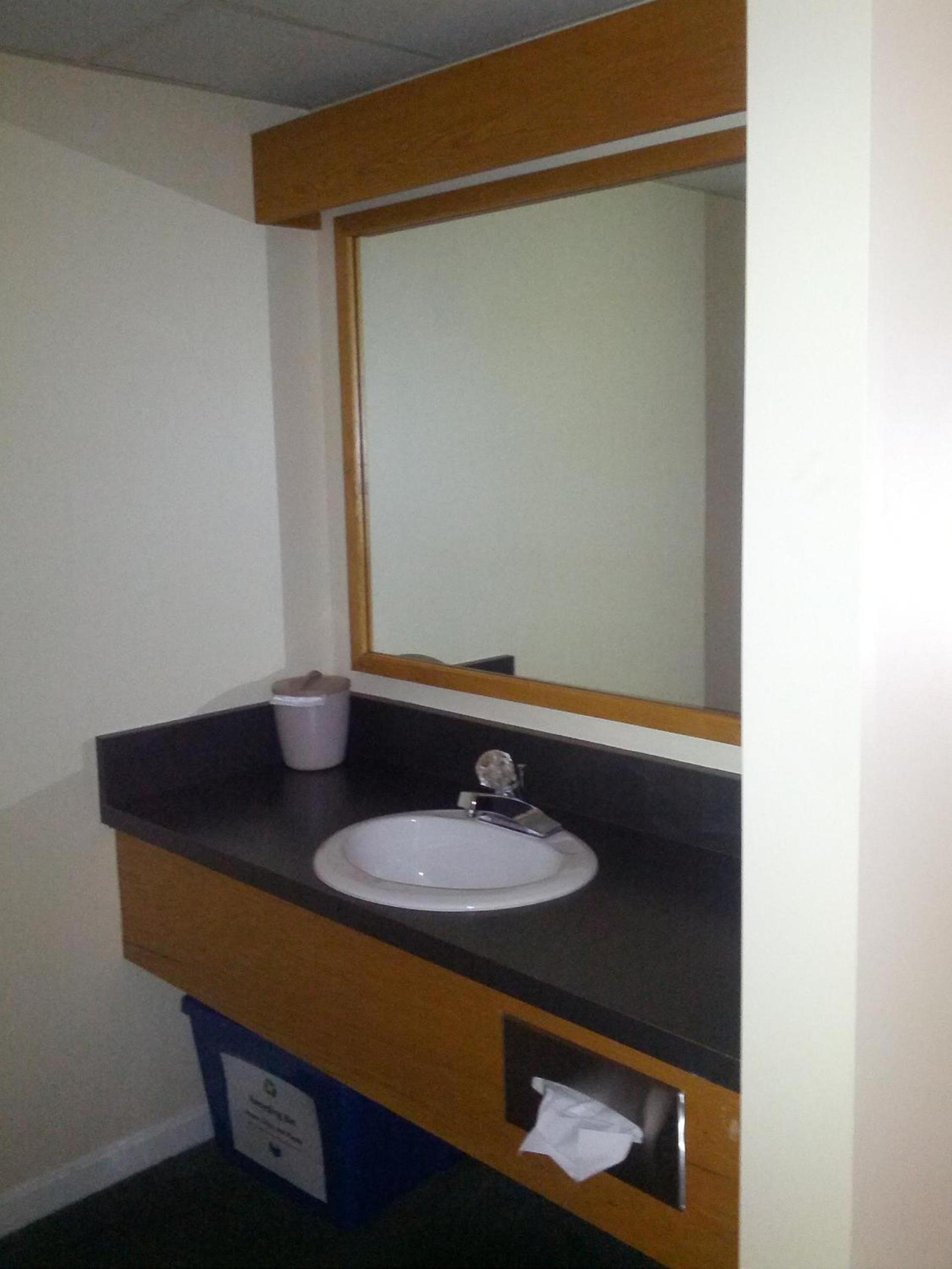 Fairbanks Inn photo 28