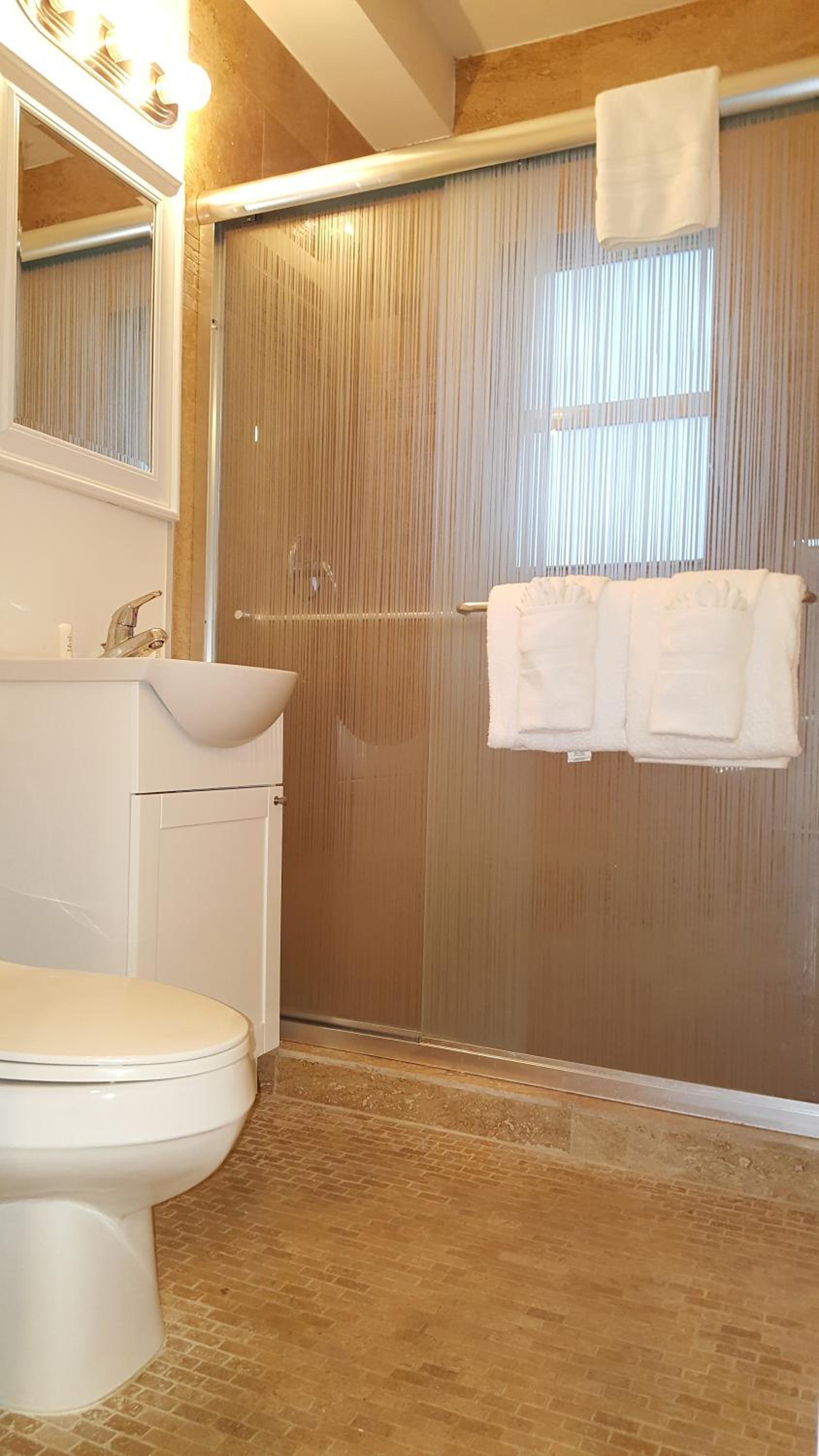 Coral Key Inn photo 17