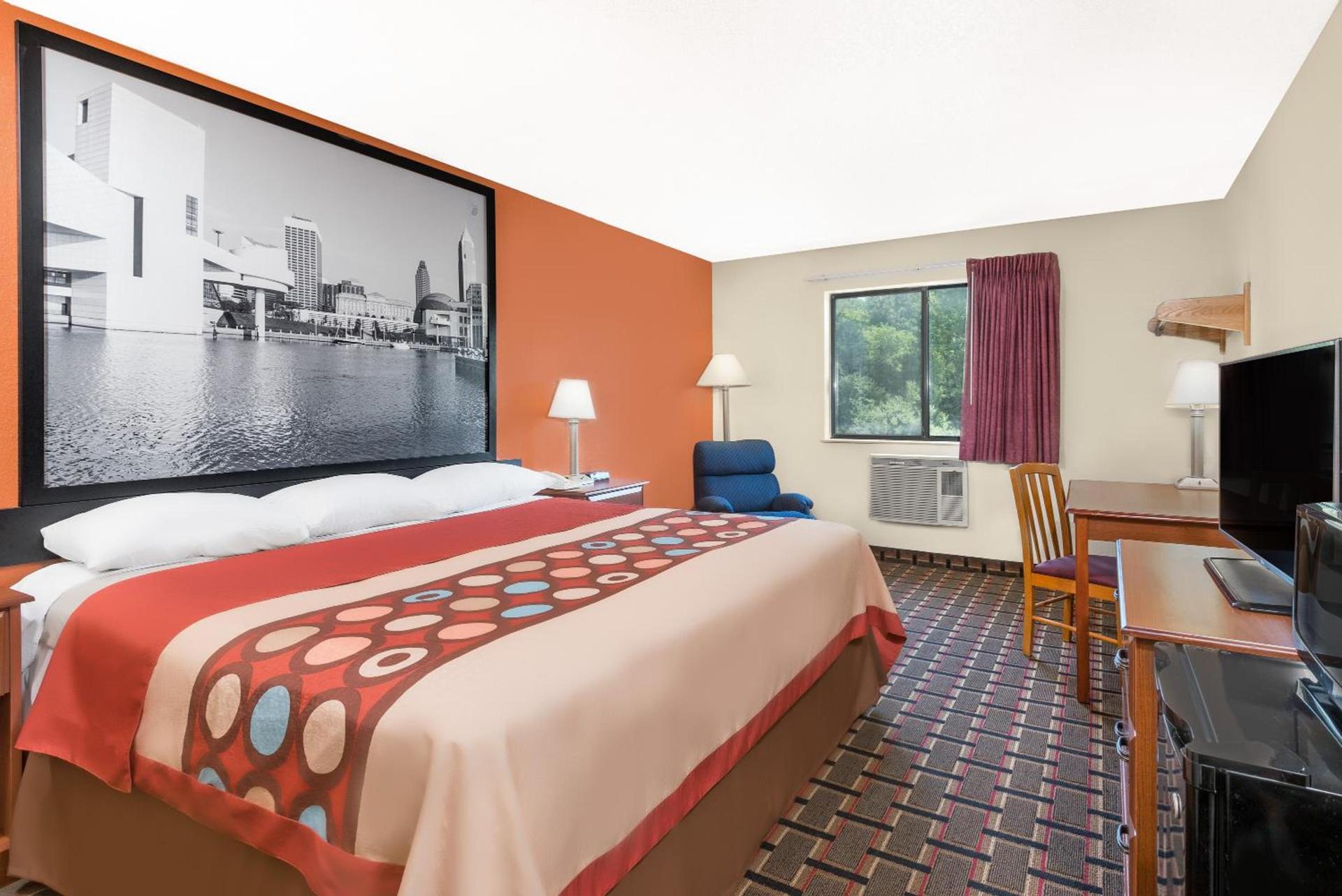 Super 8 by Wyndham Kent/Akron Area photo 19
