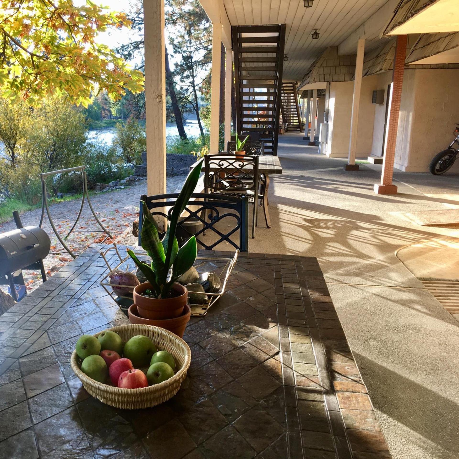 River's Edge Lodge photo 2
