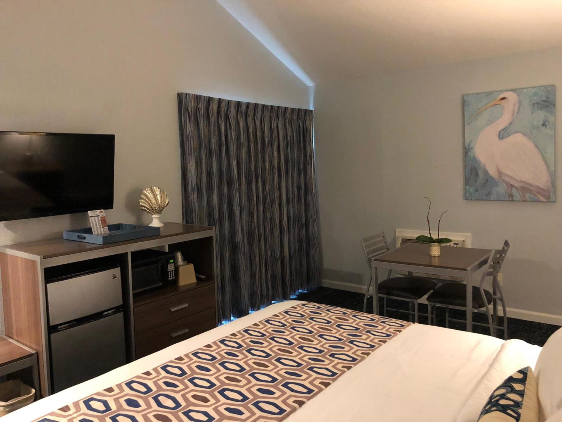 Sand Dollar Inn photo 20