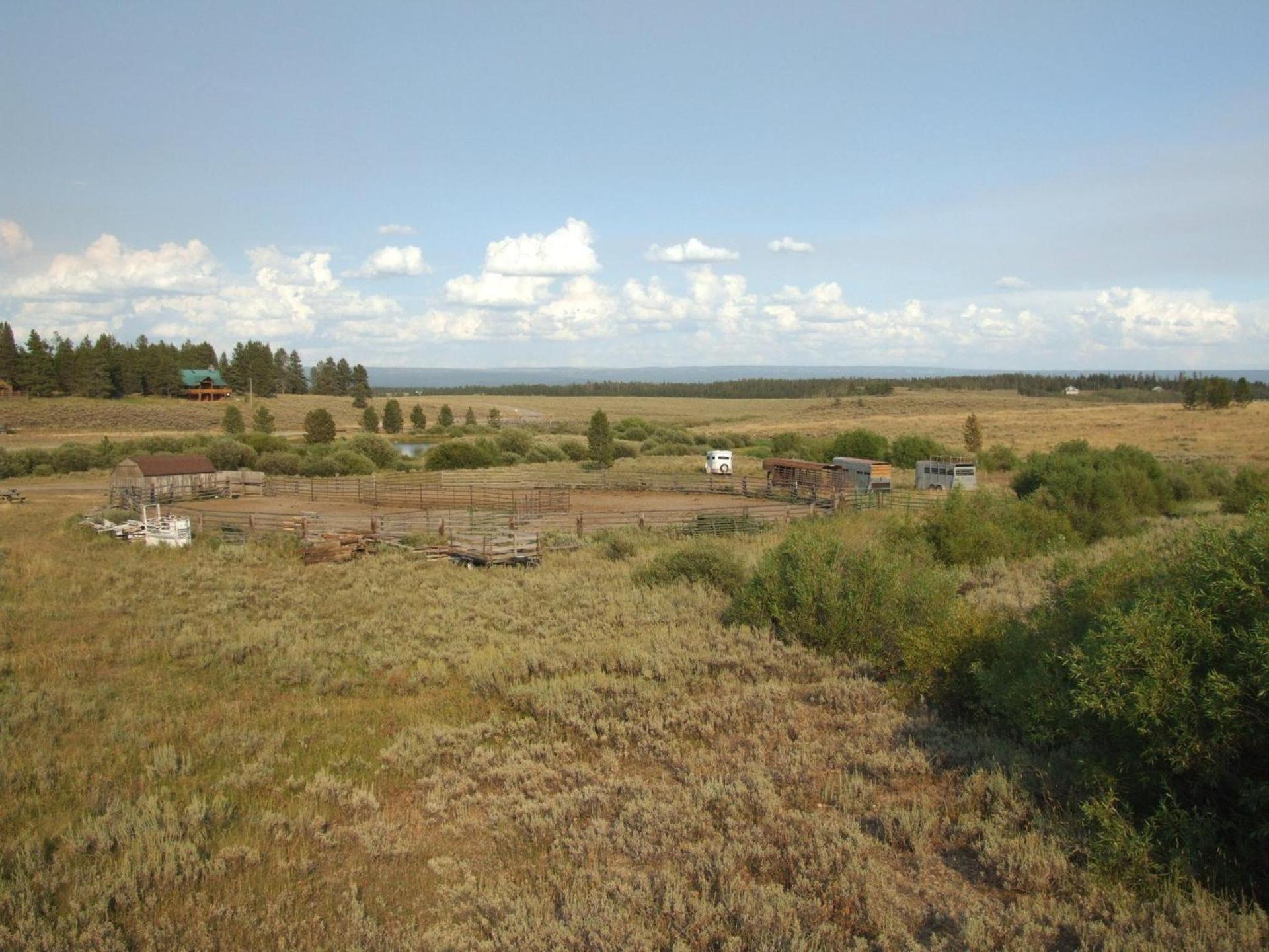Eagle Ridge Ranch photo 31