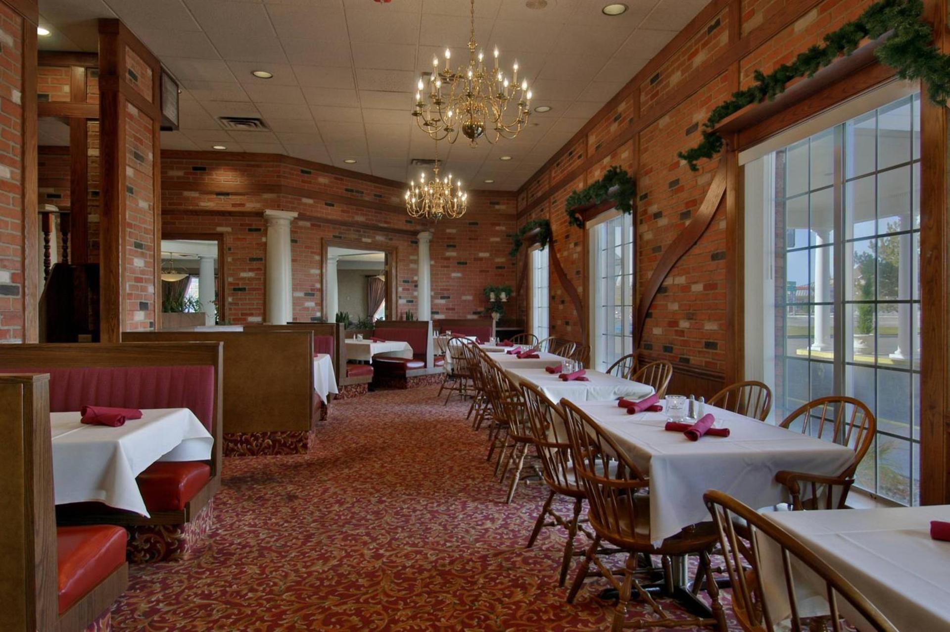 Red Lion Hotel Pocatello photo 39