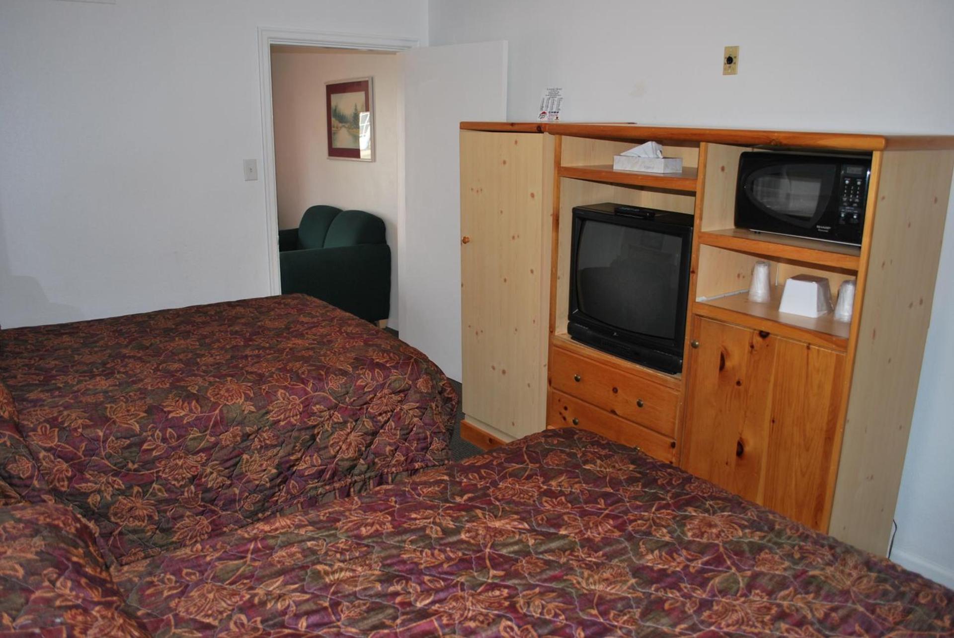 Central Motel photo 10