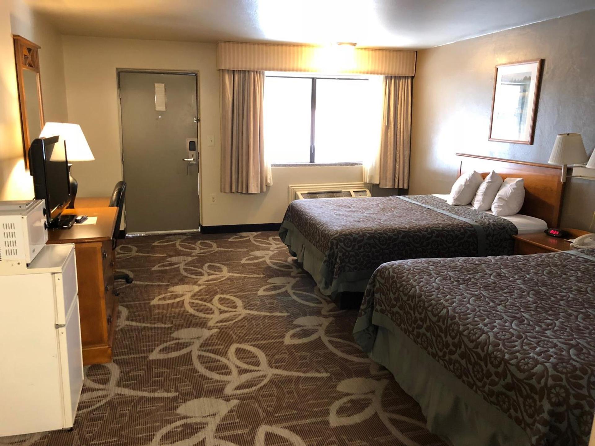 Royal Inn Provo photo 5