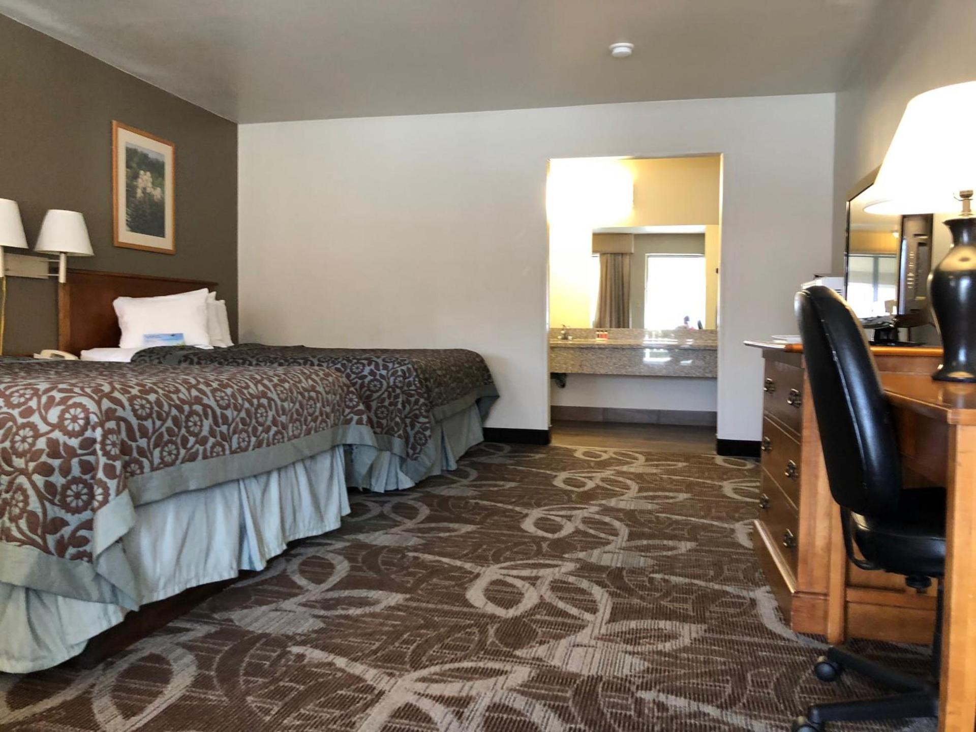 Royal Inn Provo photo 6