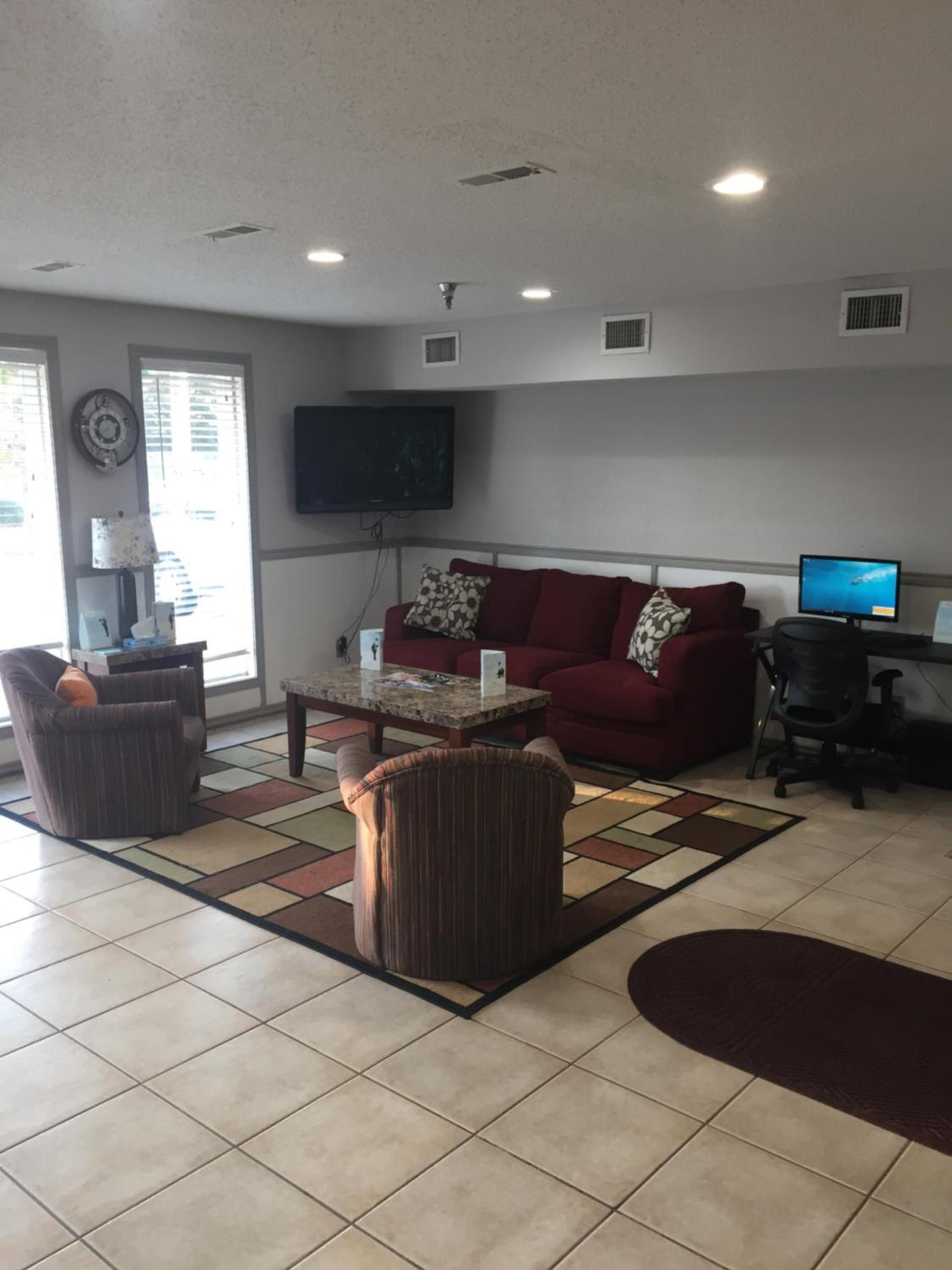 Super 8 by Wyndham College Station photo 49