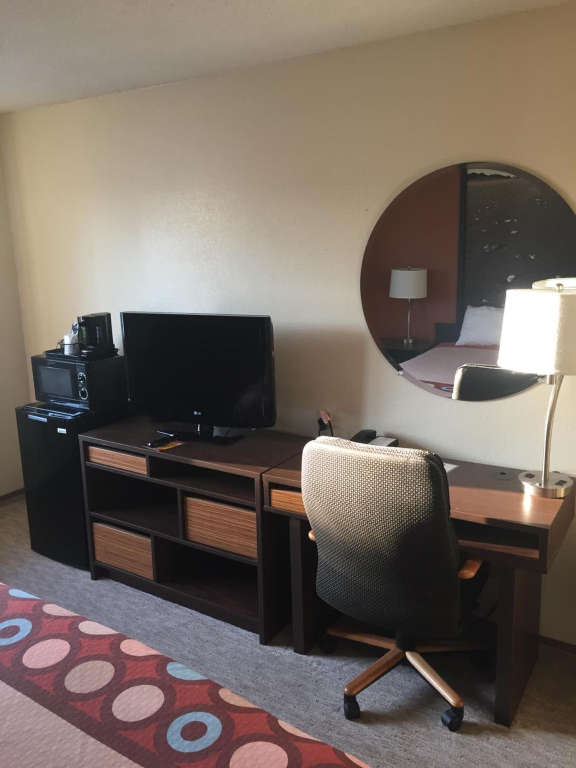 Super 8 by Wyndham College Station photo 48