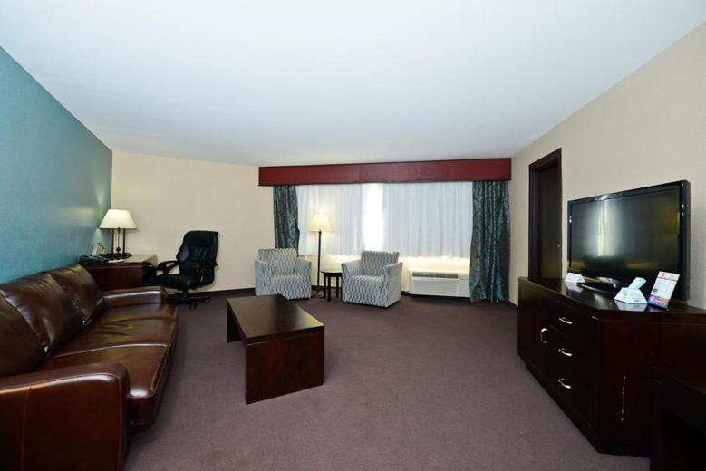Causeway Bay Hotel photo 17