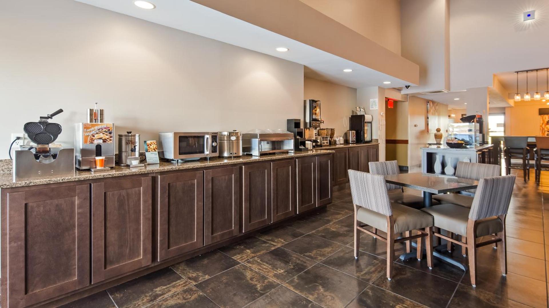 Best Western Paducah Inn photo 38