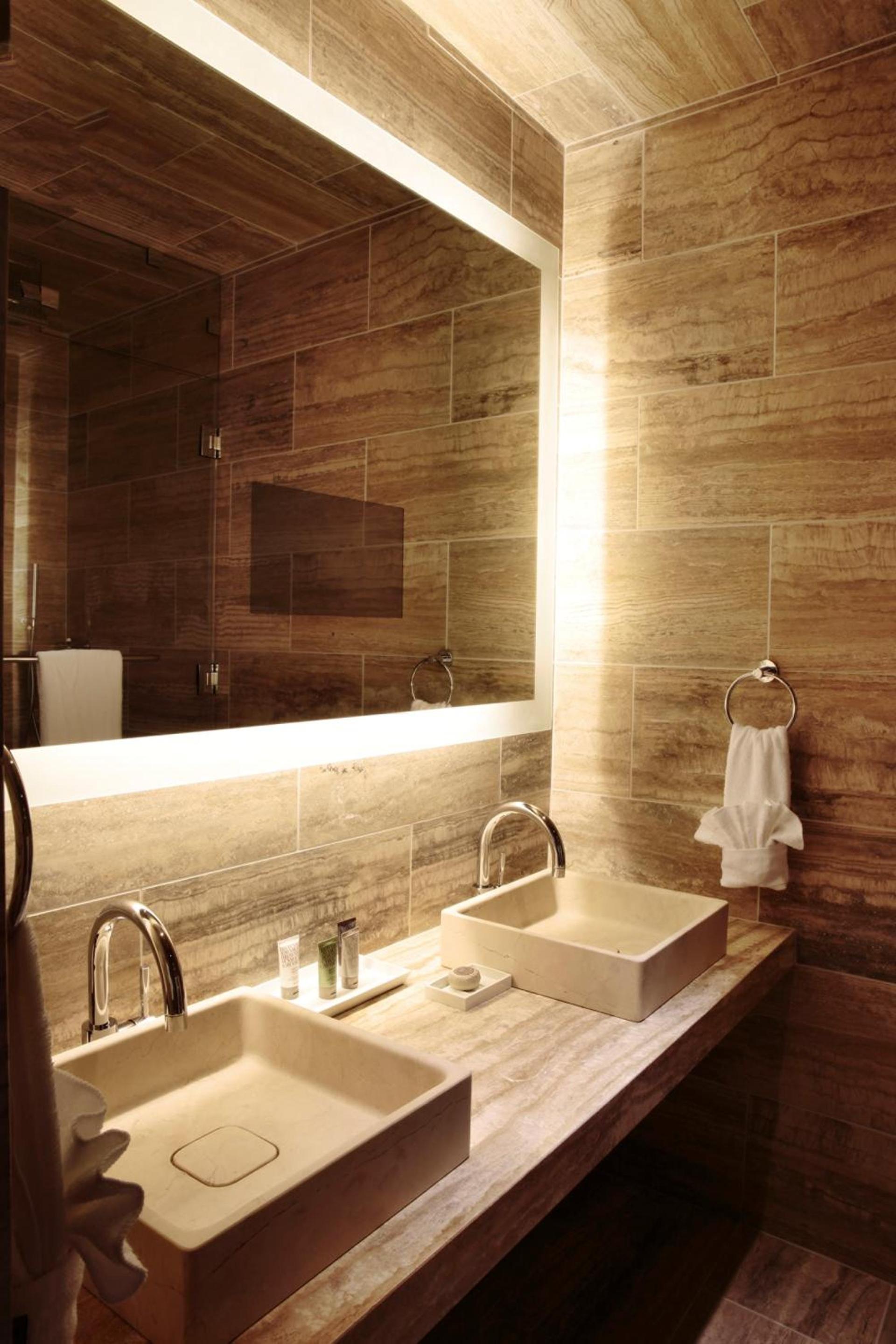 Lexington Plaza Hotel photo 19