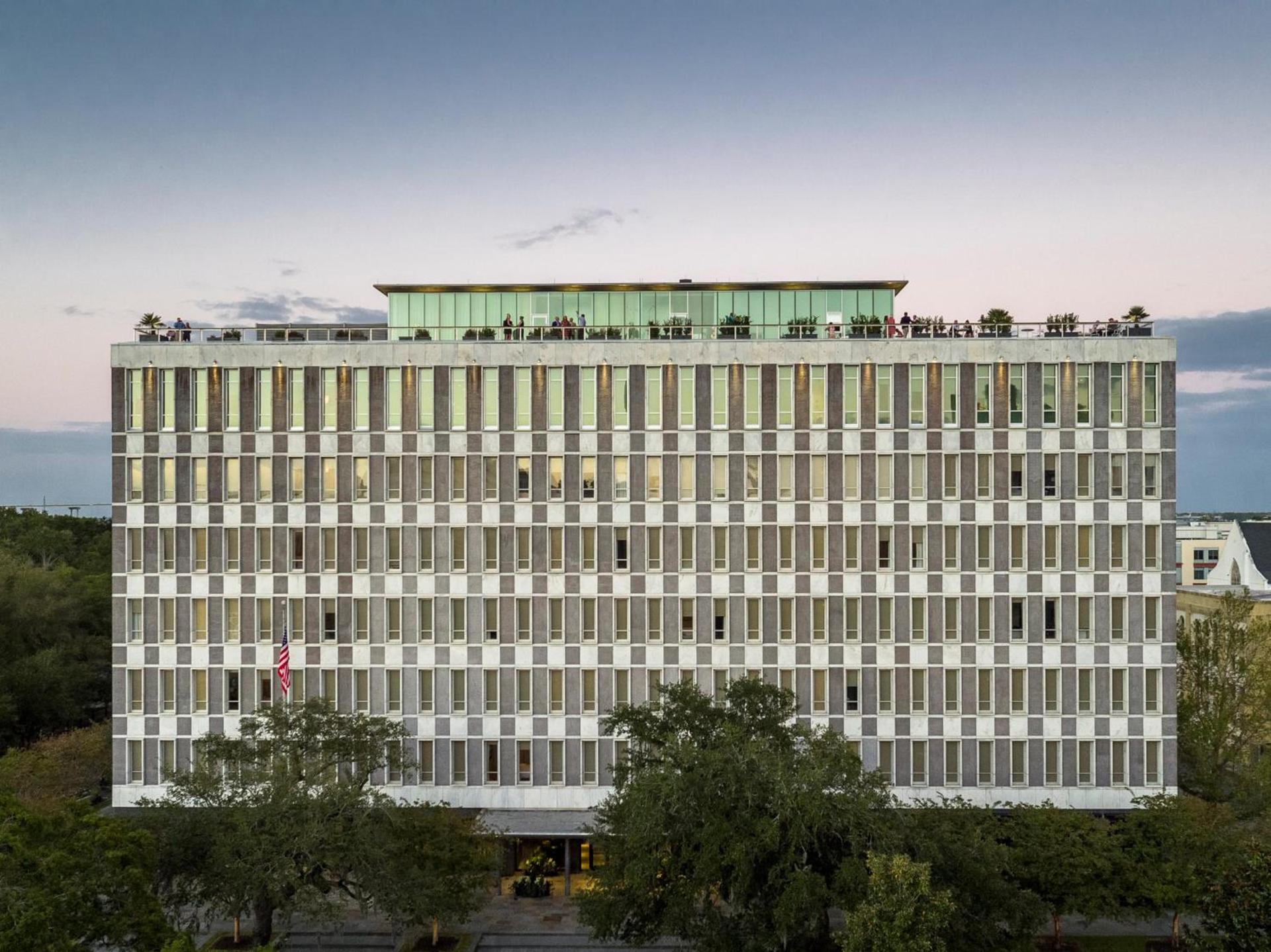 The Dewberry Charleston photo 9