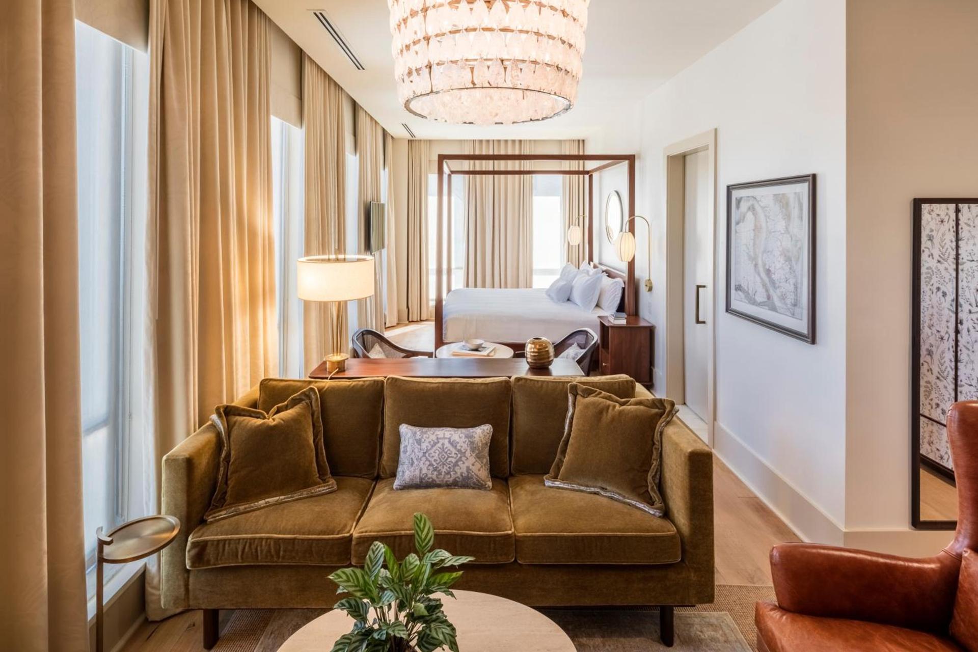 The Dewberry Charleston photo 38