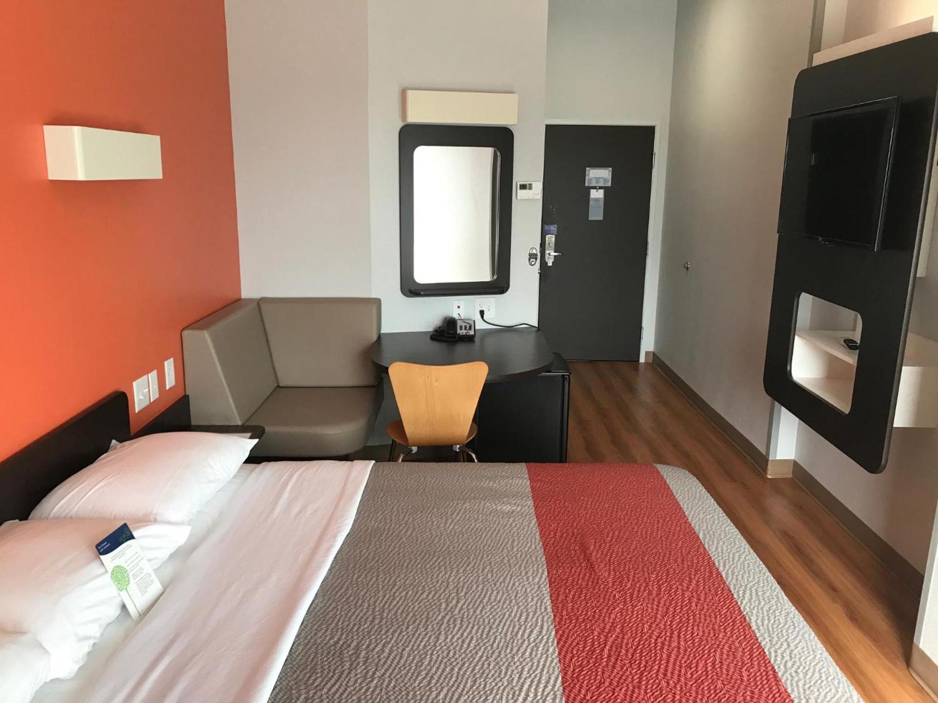 Motel 6-Midland, TX photo 40