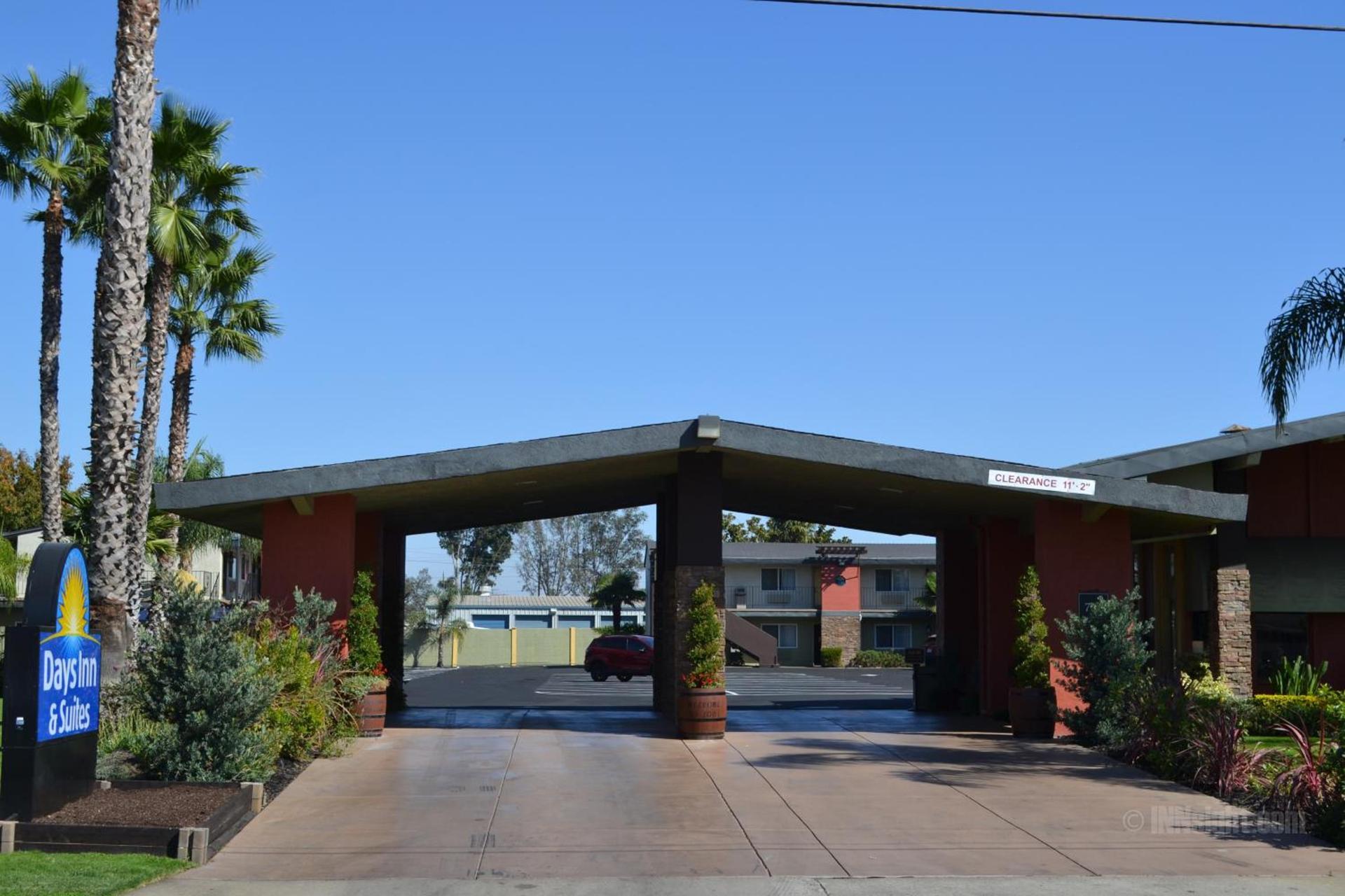 Days Inn & Suites by Wyndham Lodi photo 25