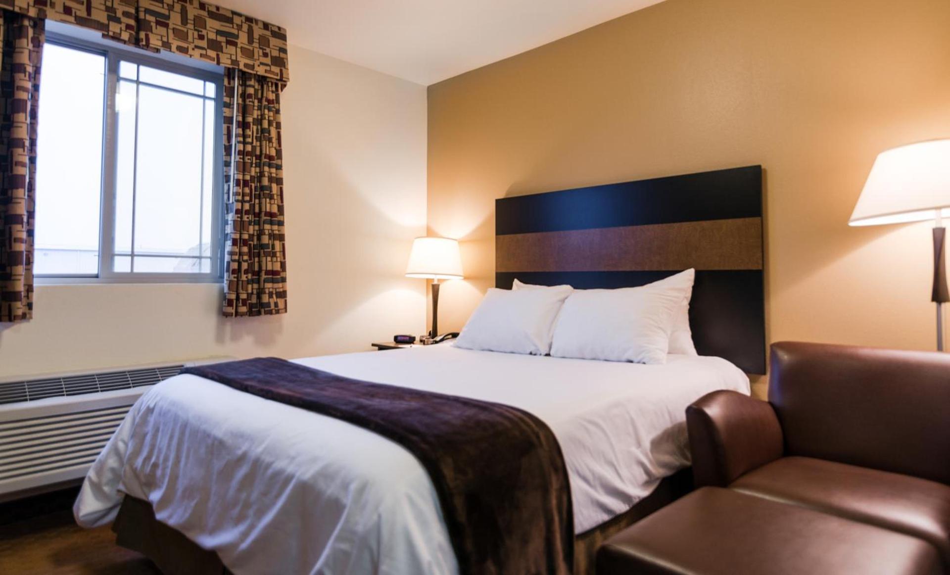 My Place Hotel-Dickinson, ND photo 30