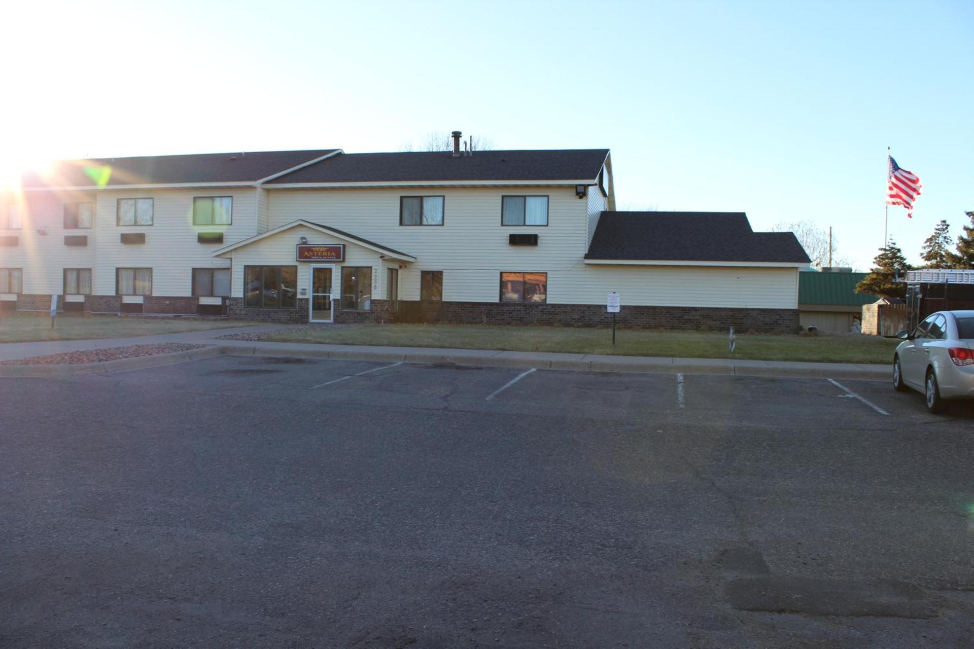 Coratel Inn and Suites Maple Grove photo 26