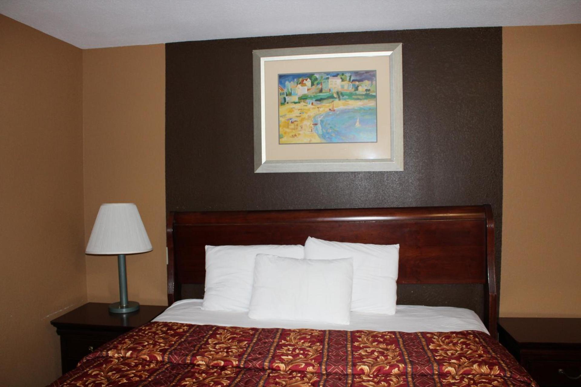 Coratel Inn and Suites Maple Grove photo 32